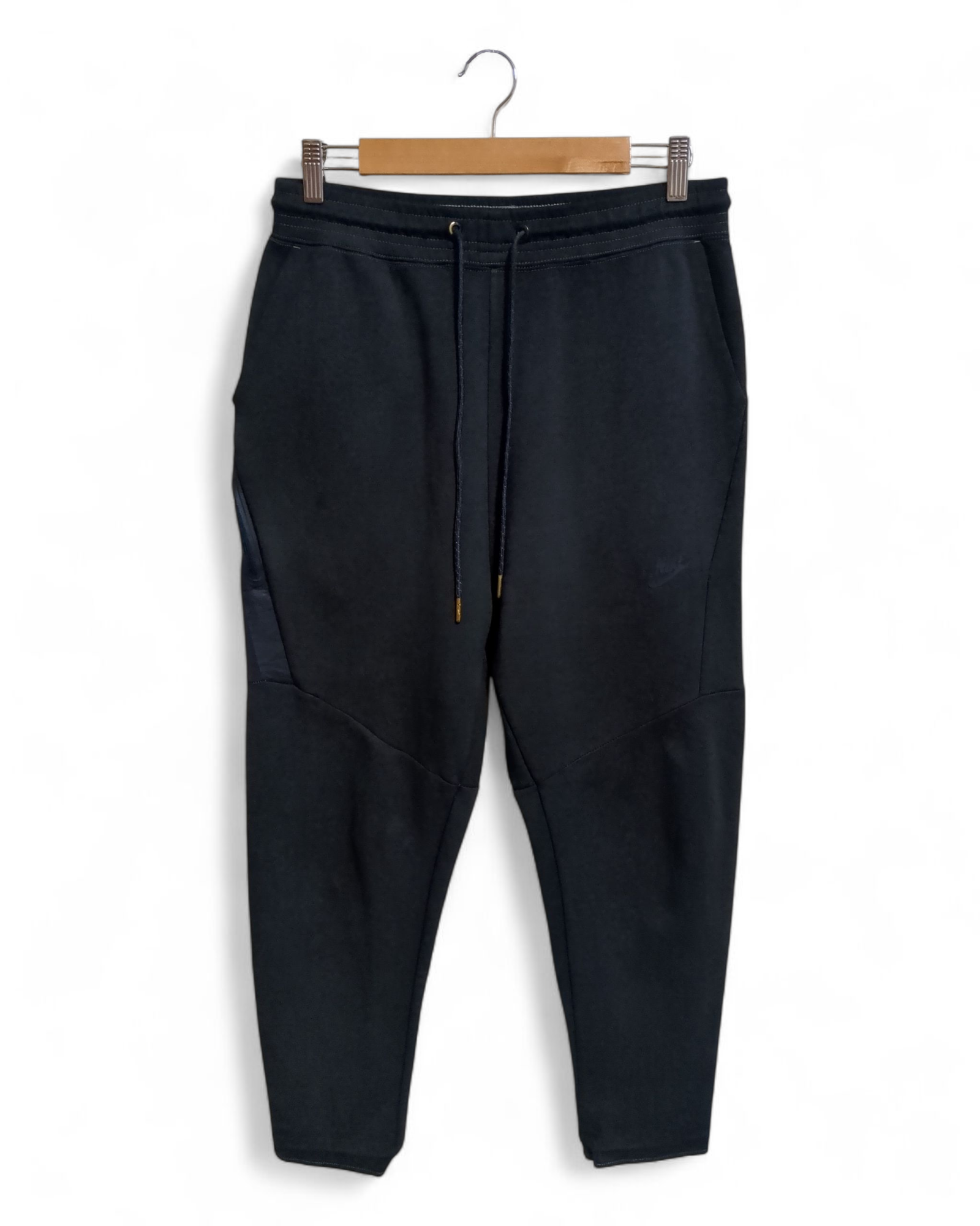 Nike Tech Fleece Cropped Joggers - (W30 x L36)