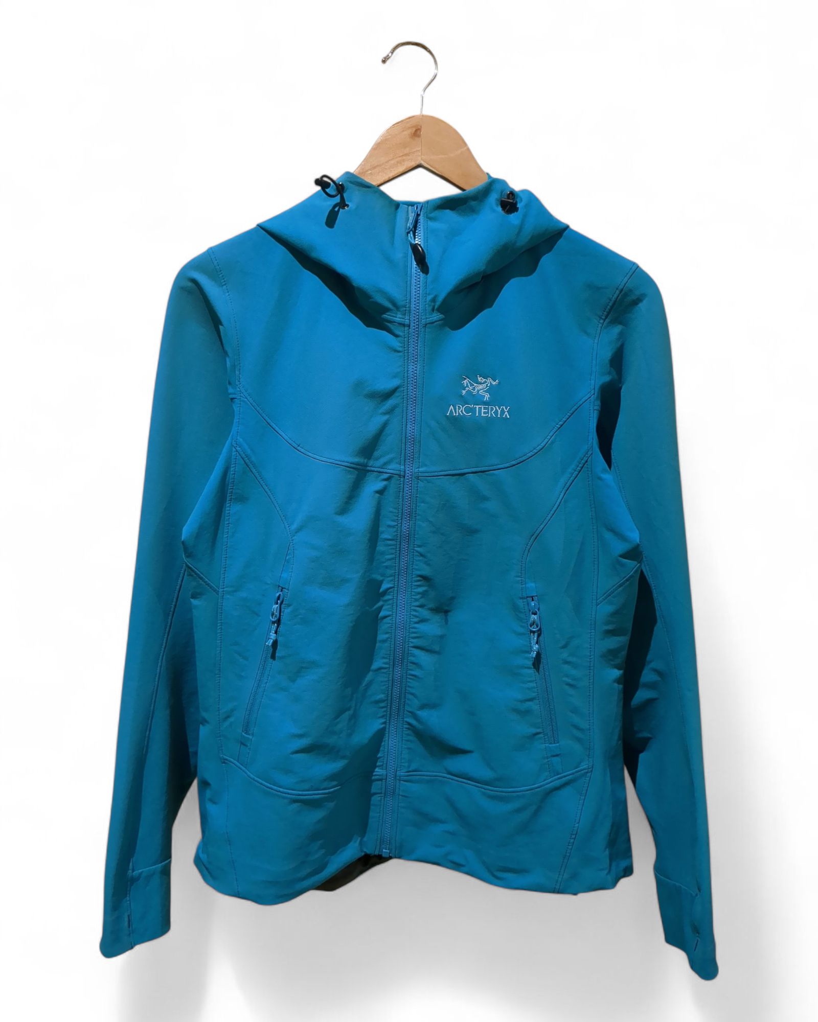 Arc'teryx Gamma LT Hoody - (M) – The Cold Hills - Vintage Store Arc'teryx Gamma LT Hoody - (M) – The Cold Hills - Vintage Store