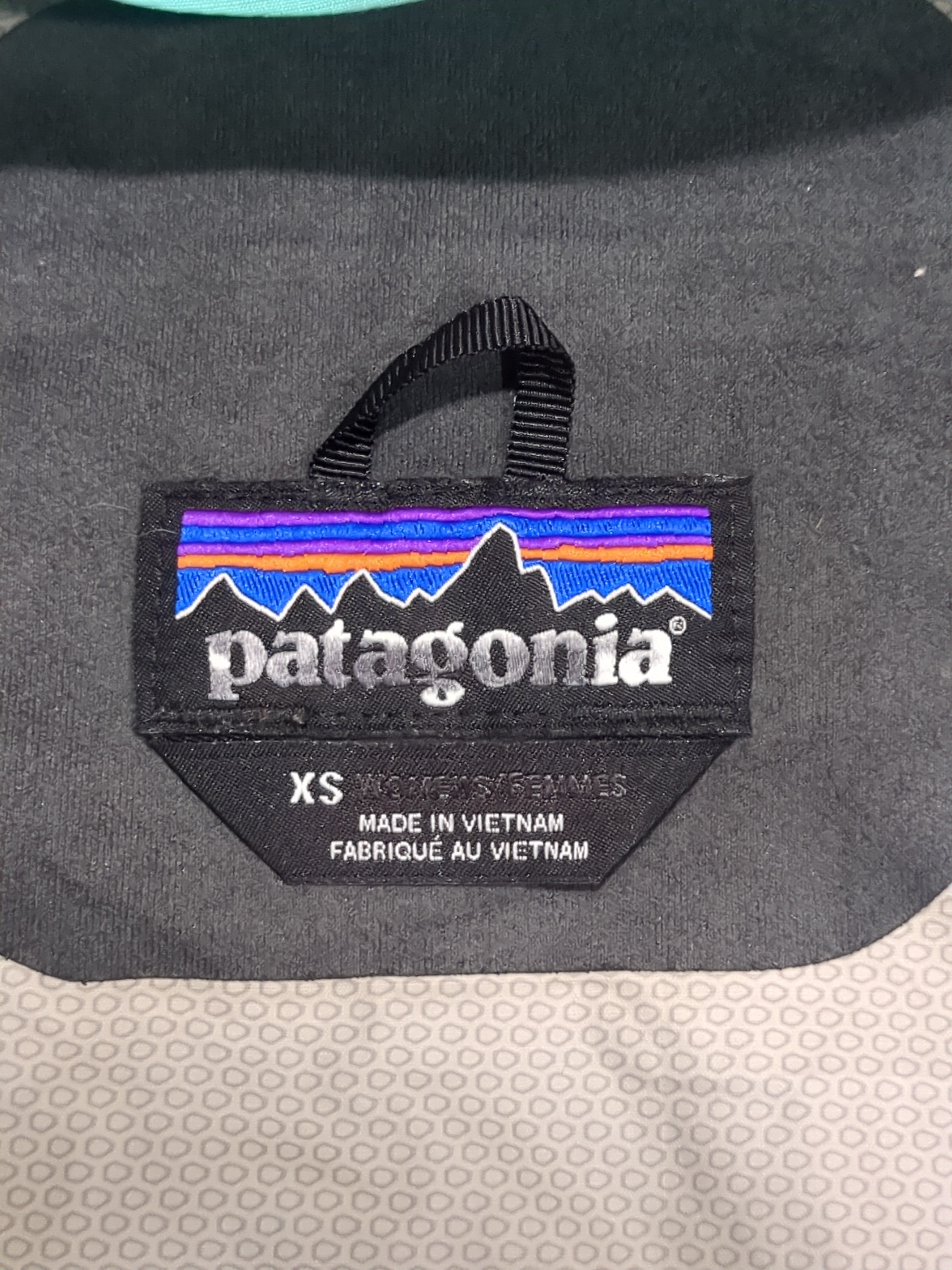 Patagonia W's Torrentshell Jacket - (S)