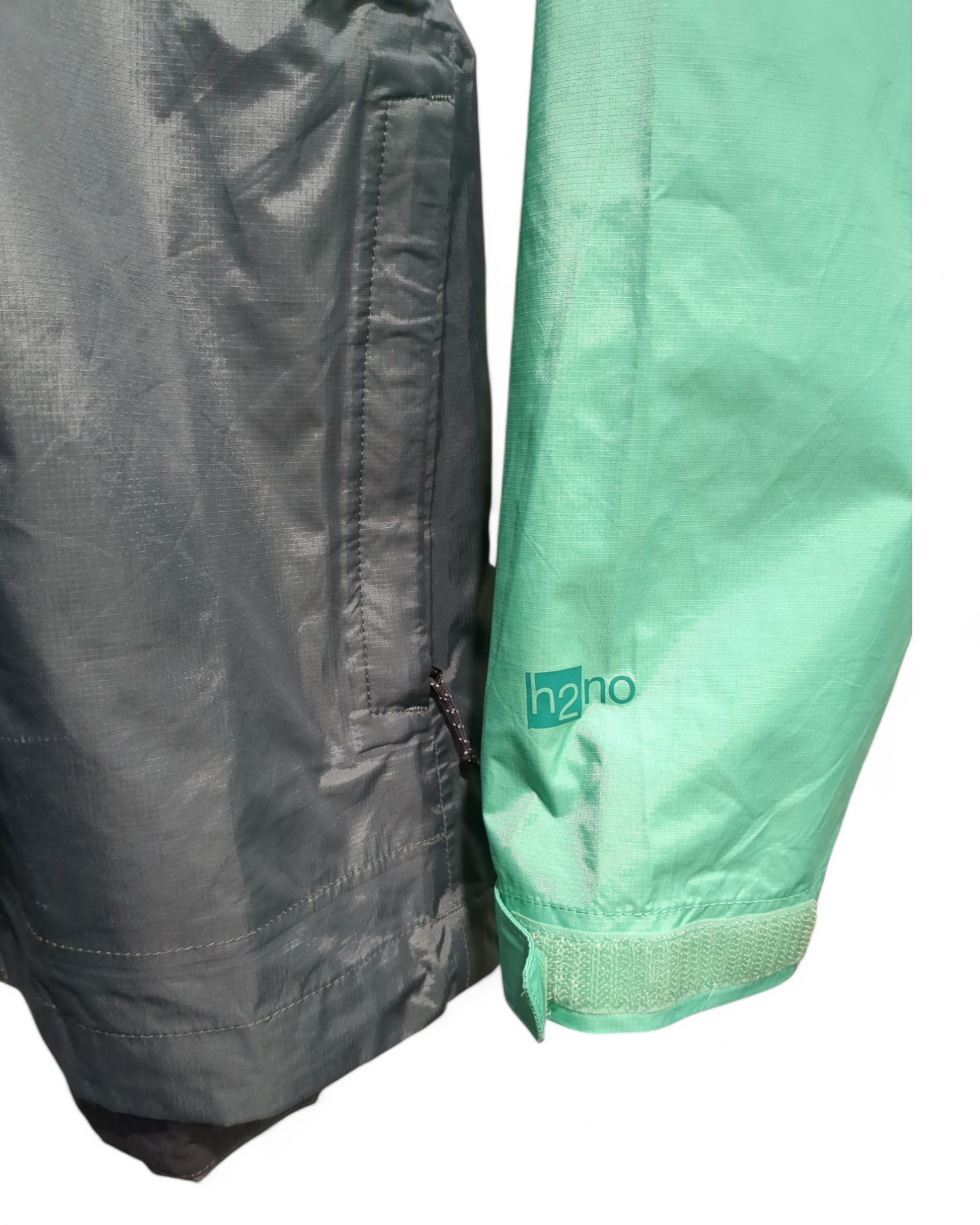 Patagonia W's Torrentshell Jacket - (S)