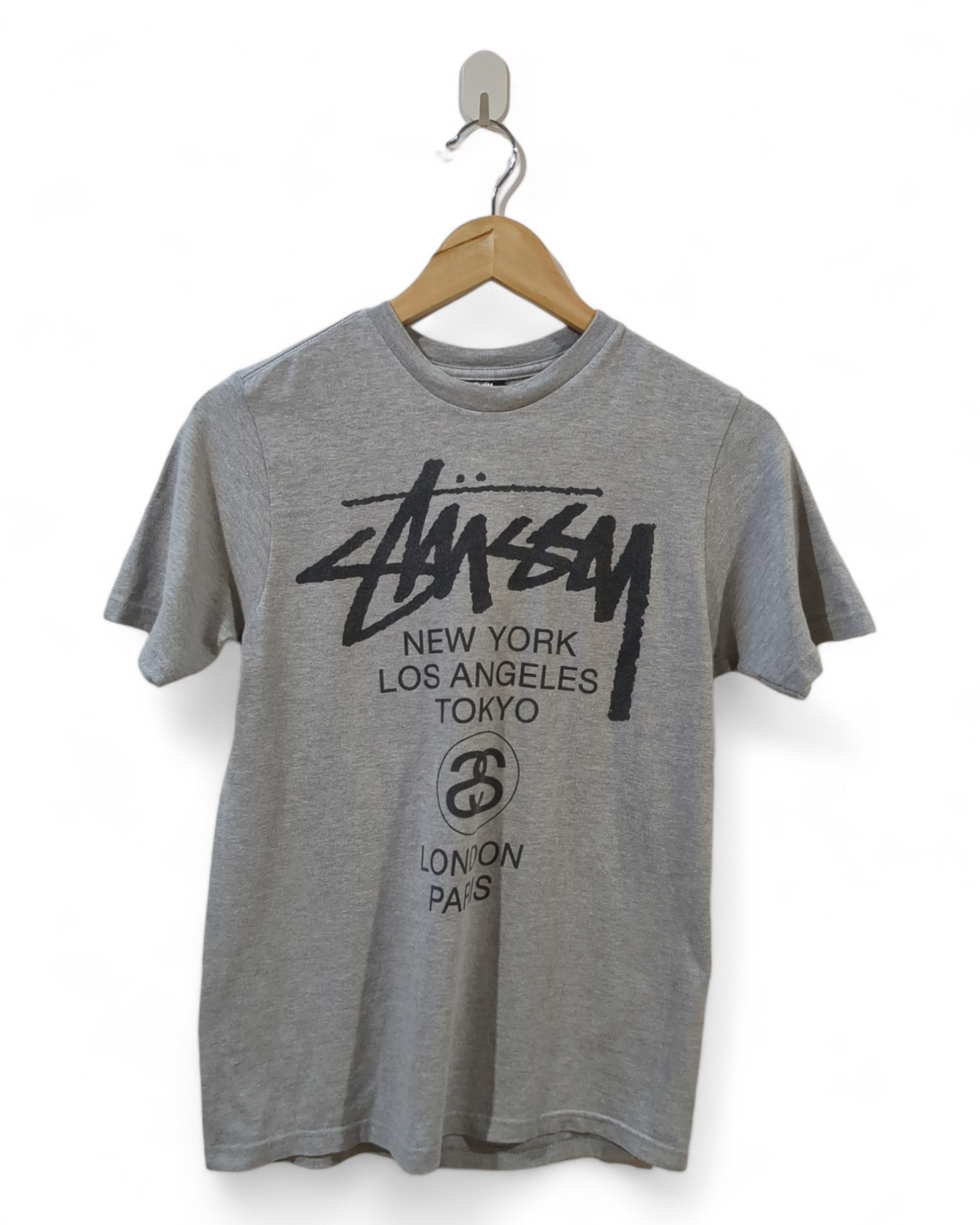 Stussy World Tour Tee - (XS) – The Cold Hills - Vintage Store Stussy World Tour Tee - (XS) – The Cold Hills - Vintage Store