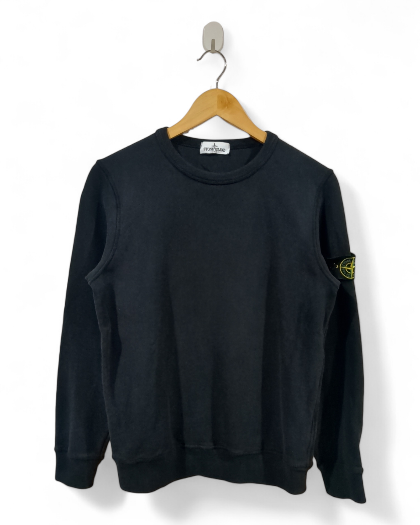 Stone island black sweatshirt junior sales