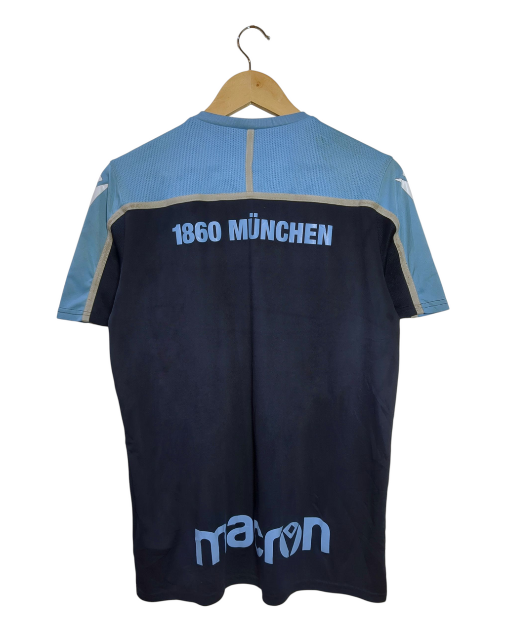 2015-16 1860 Munich Macron Training Shirt - (M)