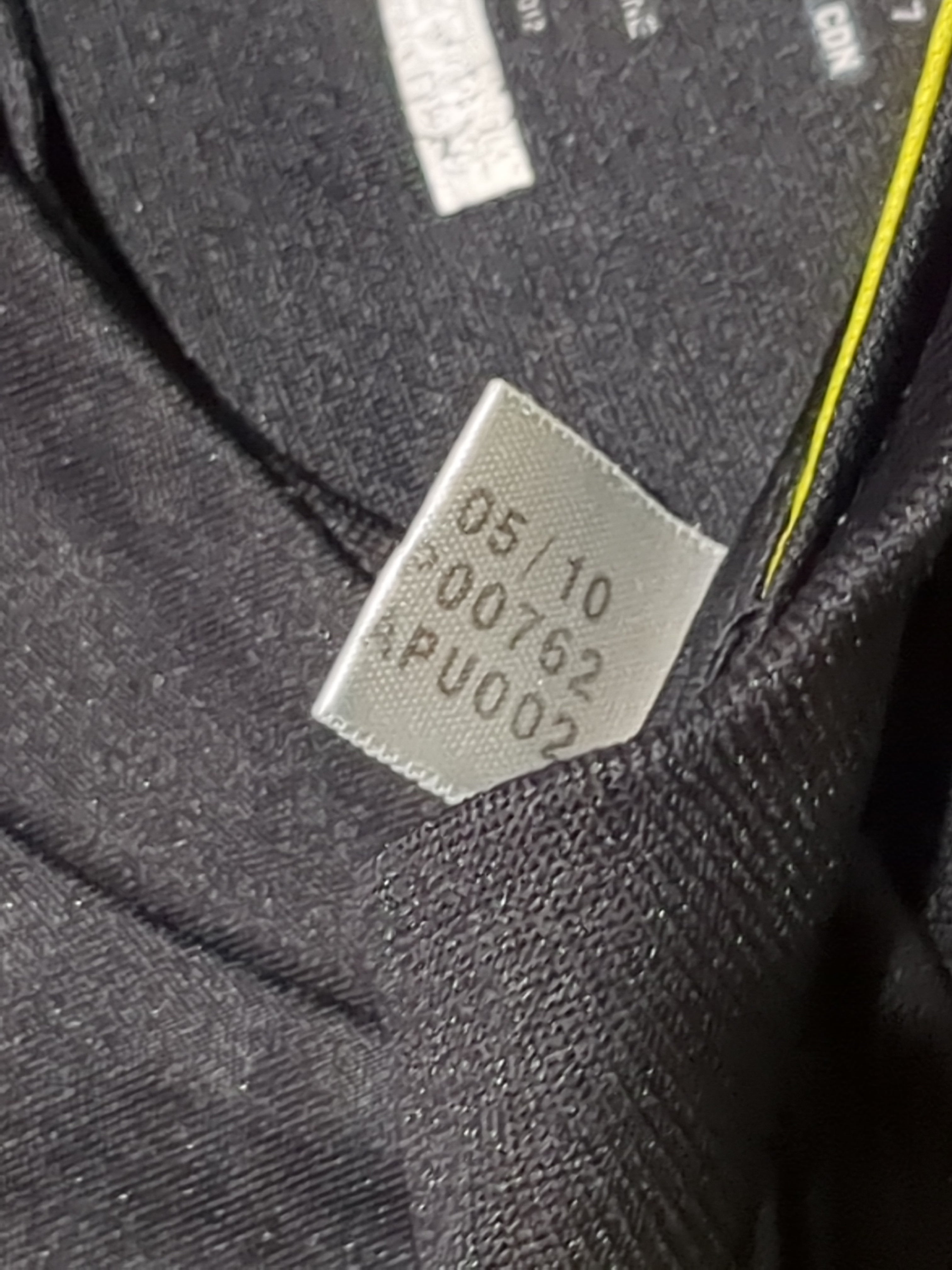 2011-12 Adidas Liverpool Training Shirt - (M)