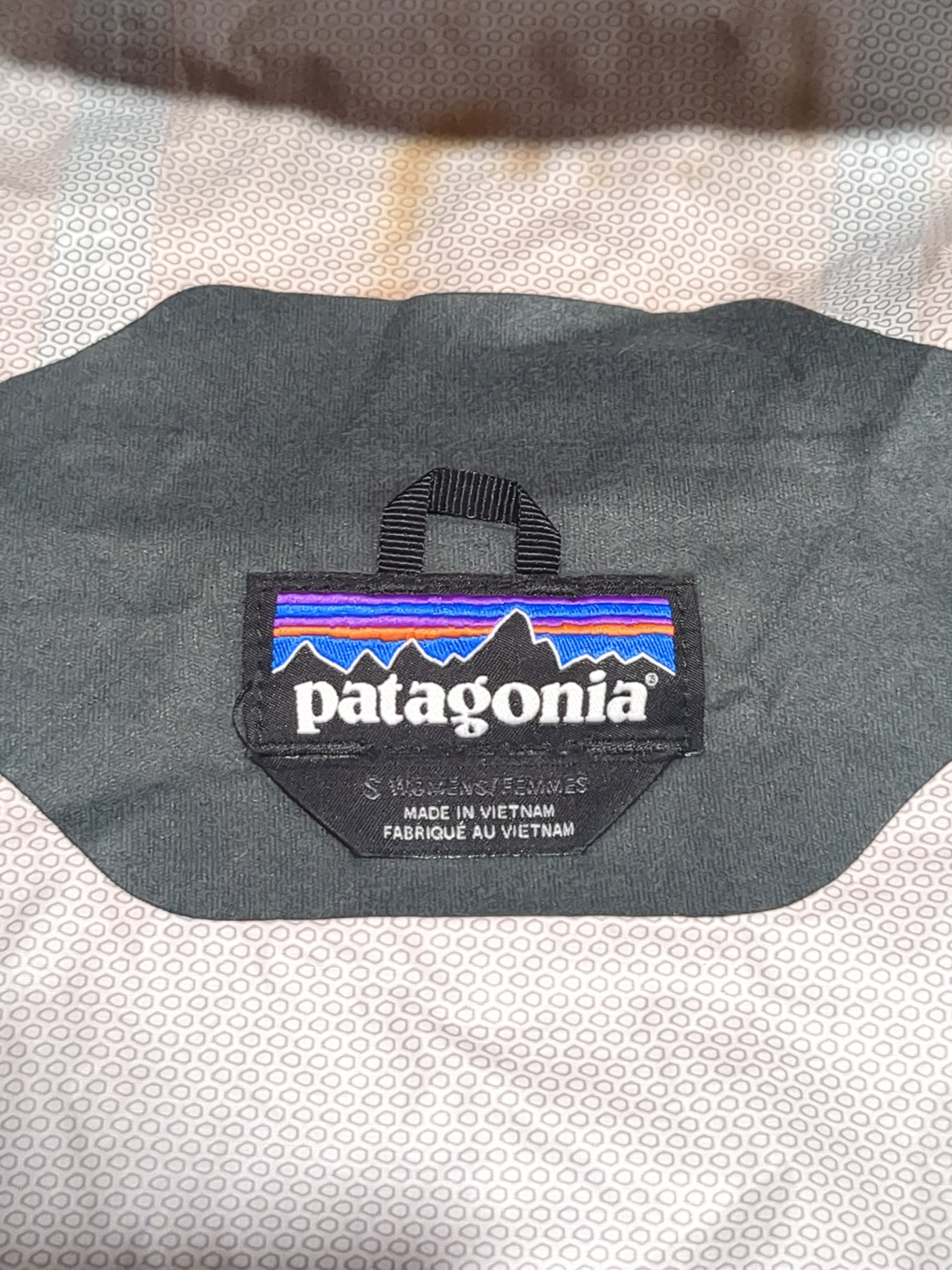 Patagonia W's Torrentshell Jacket - (M)