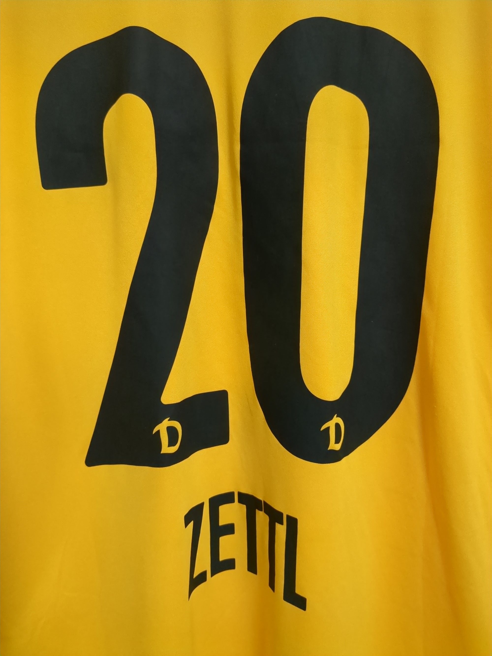 2019-20 Craft Dynamo Dresden Home Shirt #20 - (XL)