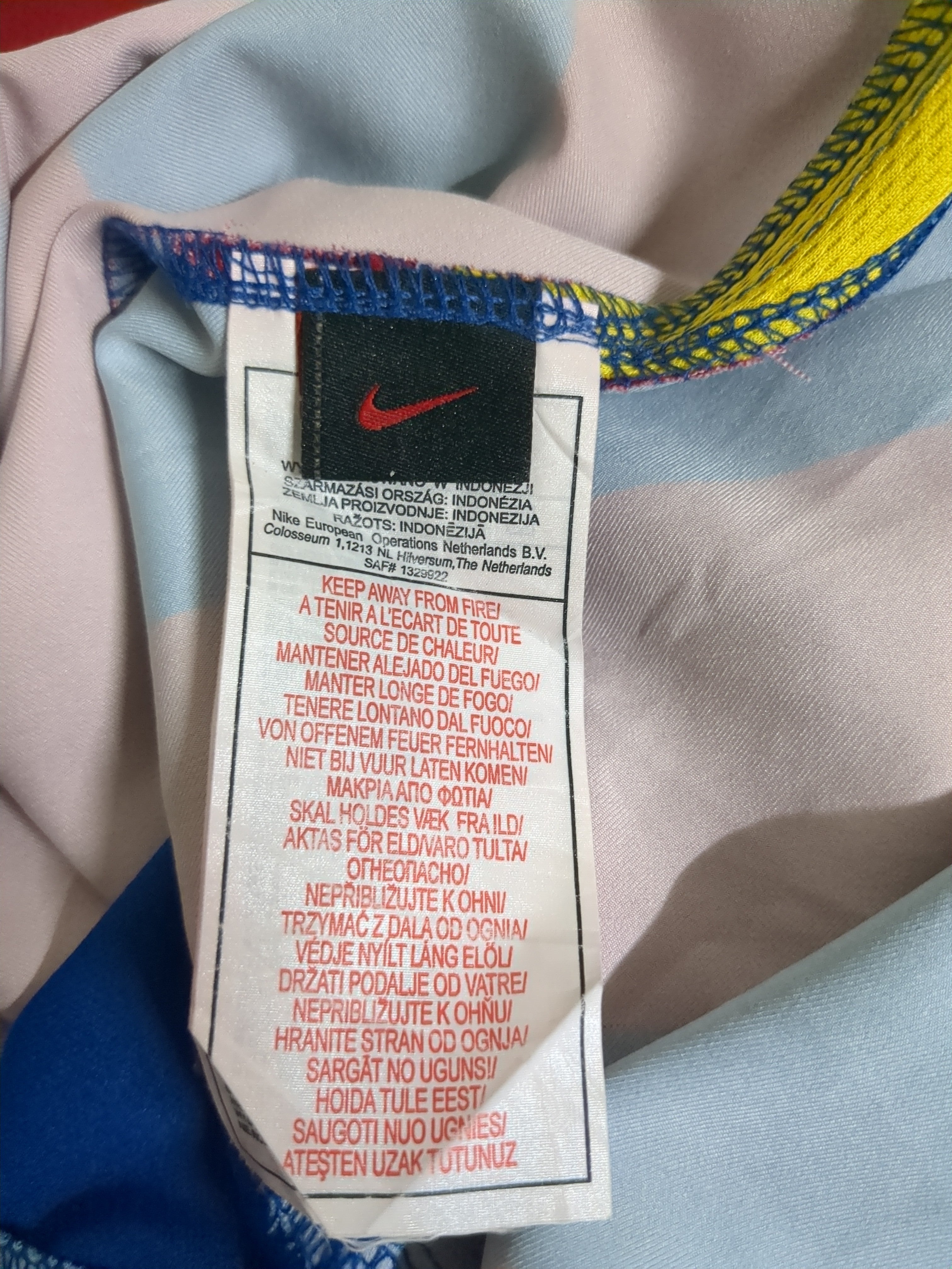 2005-06 Nike Barcelona Home Shirt - (S)