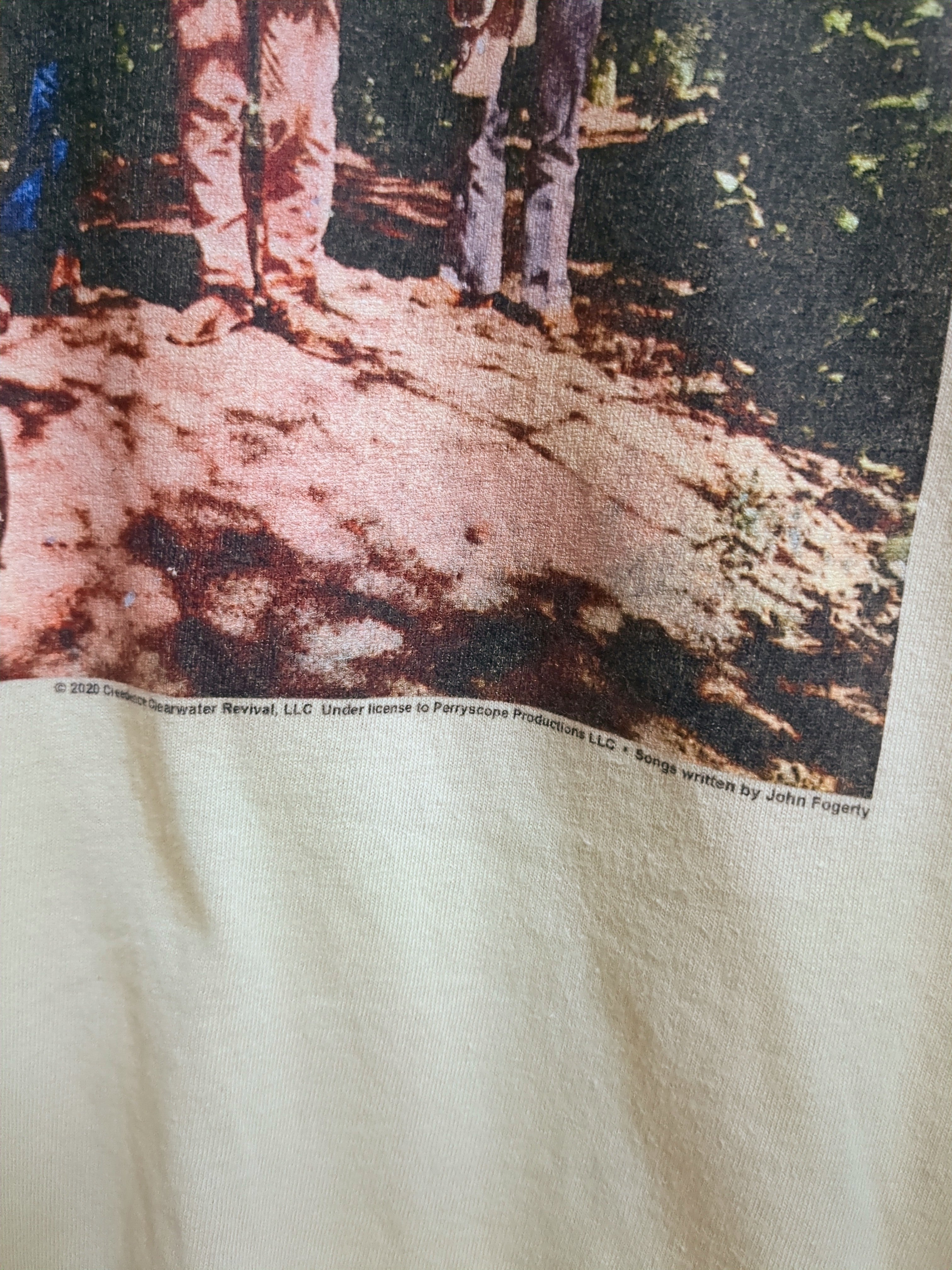 Gildan 2020 Creedence Clearwater Revival Green River Album Tee - (S)