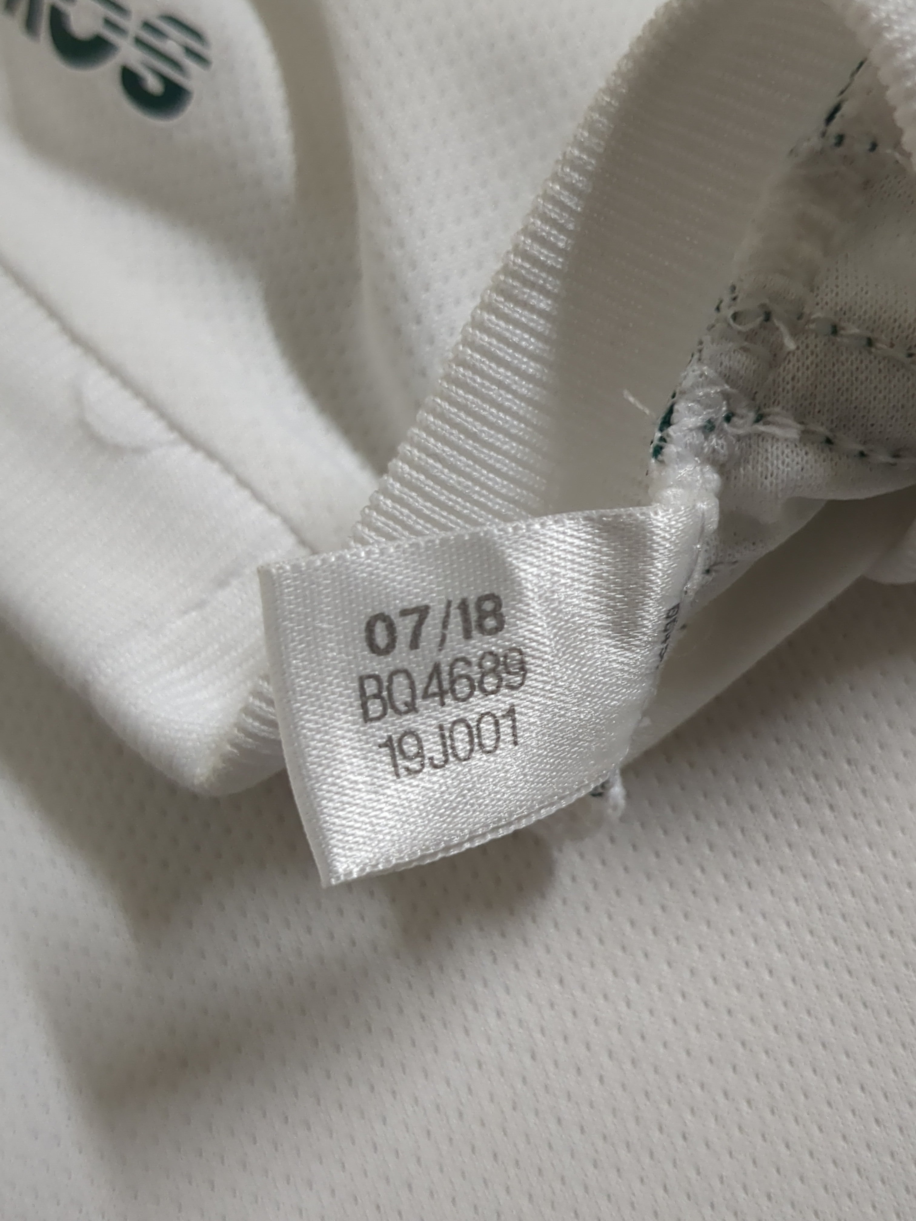 2018-19 Adidas Mexico Away Shirt - (L)