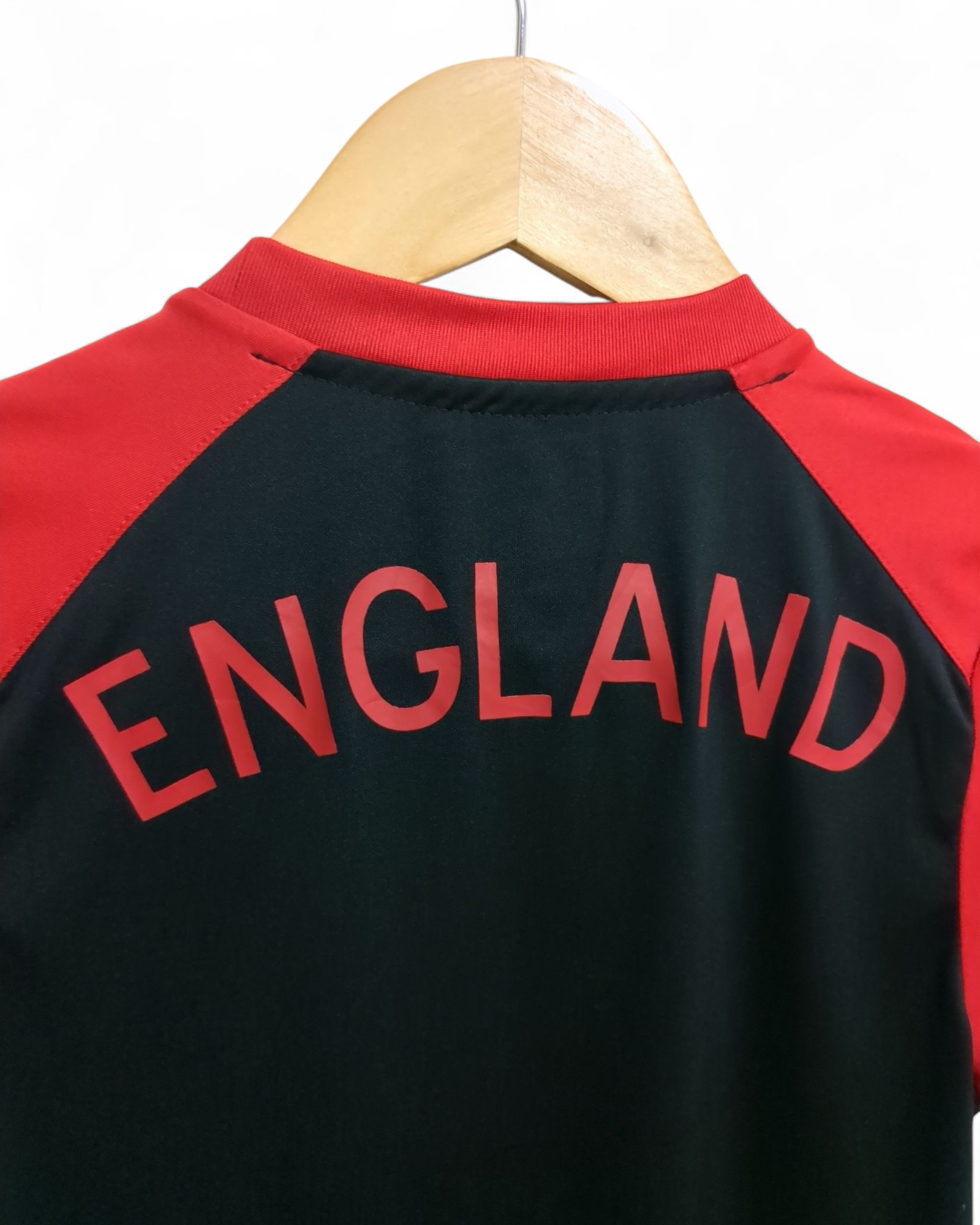 2010-11 Umbro England Training Shirt - (XS)