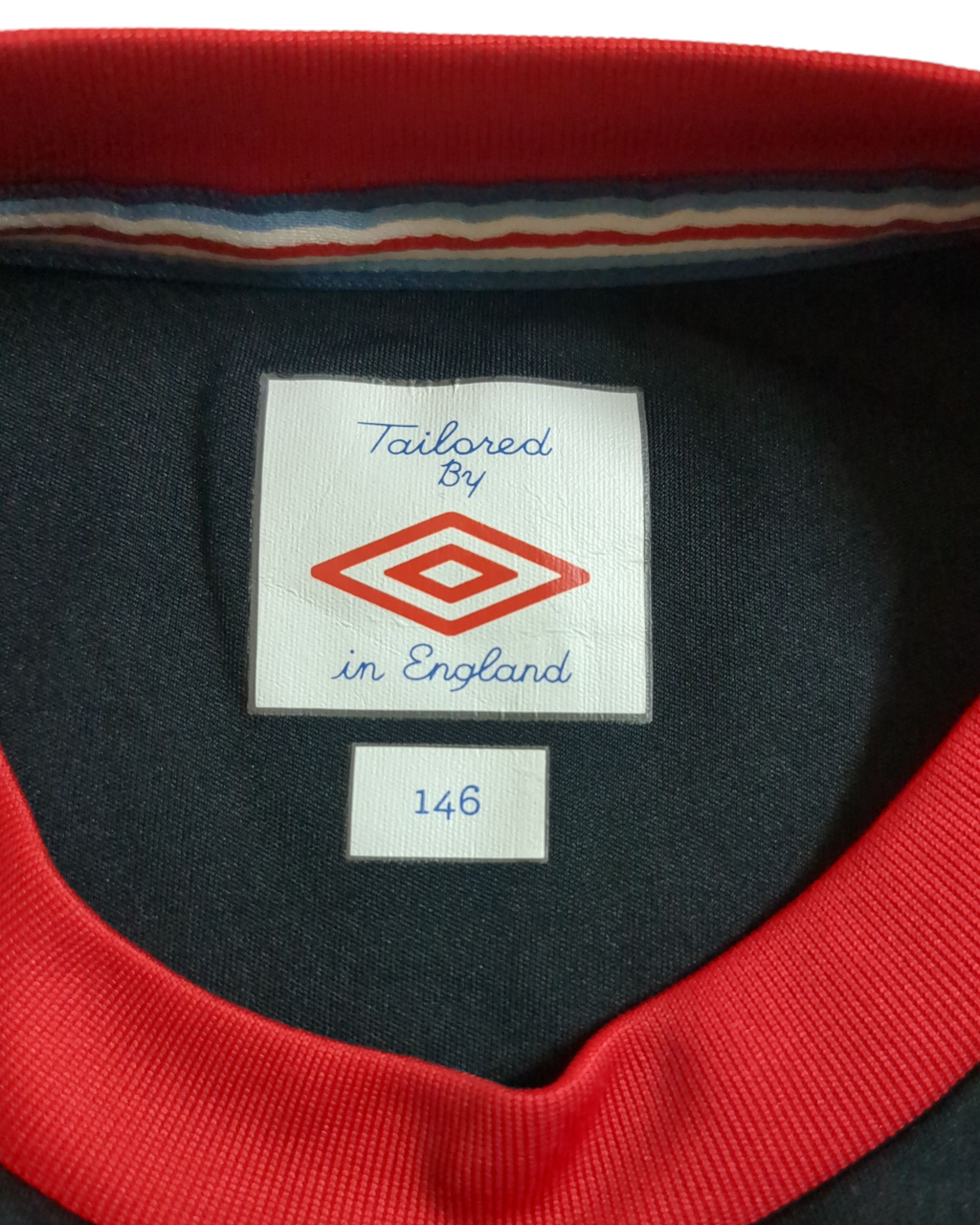 2010-11 Umbro England Training Shirt - (XS)
