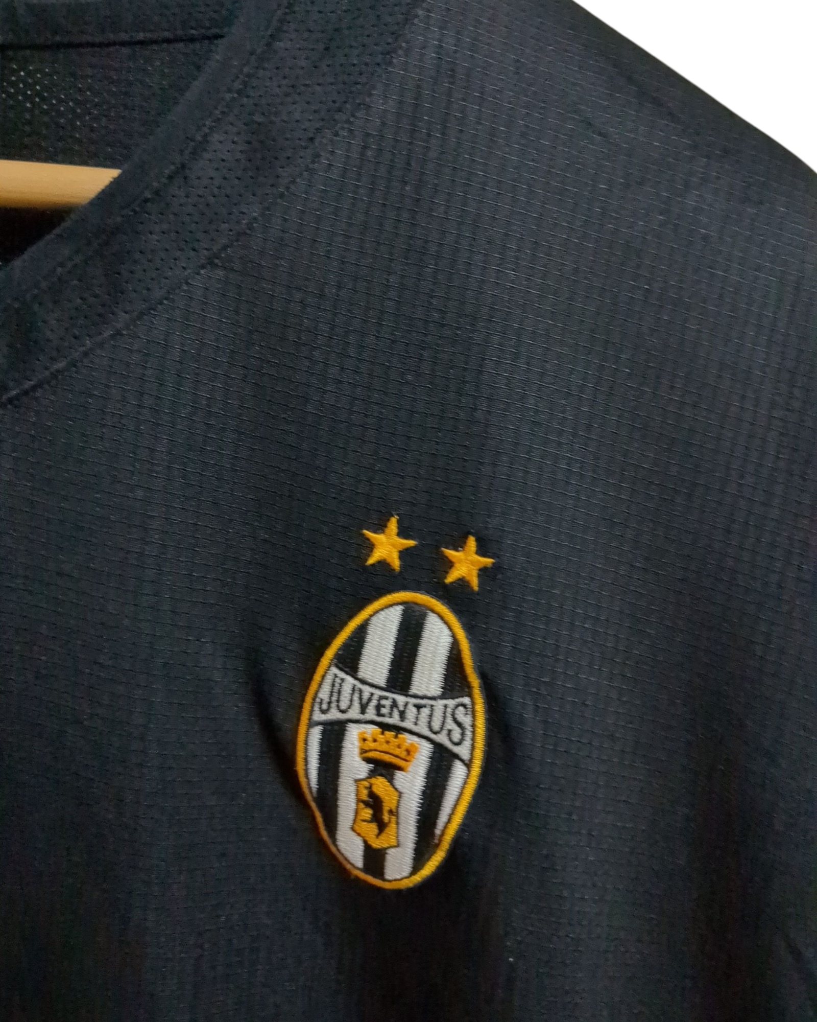 2003-04 Nike Juventus Training Shirt - (XL)