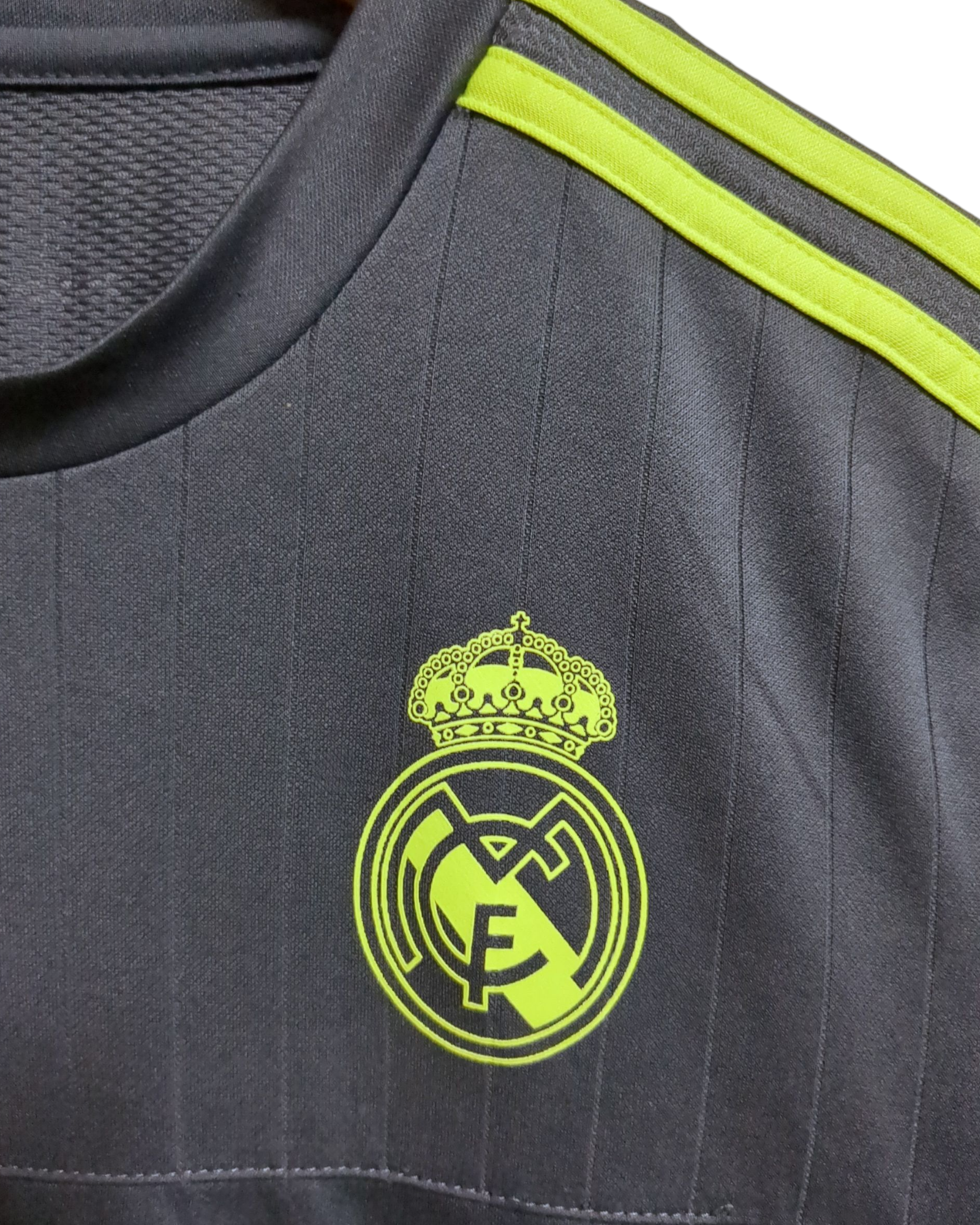 2016-17 Adidas Real Madrid Training Shirt  - (S)
