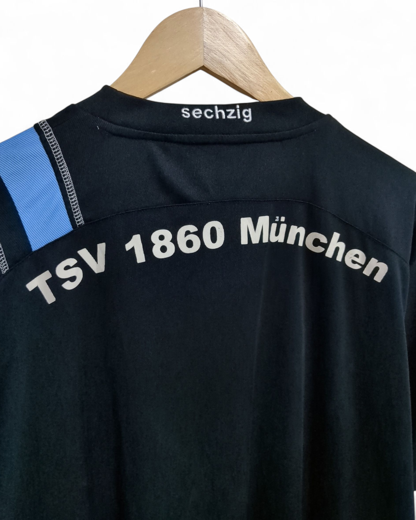 2011-12 Uhlsport TSV 1860 Munchen Away Shirt - (L)