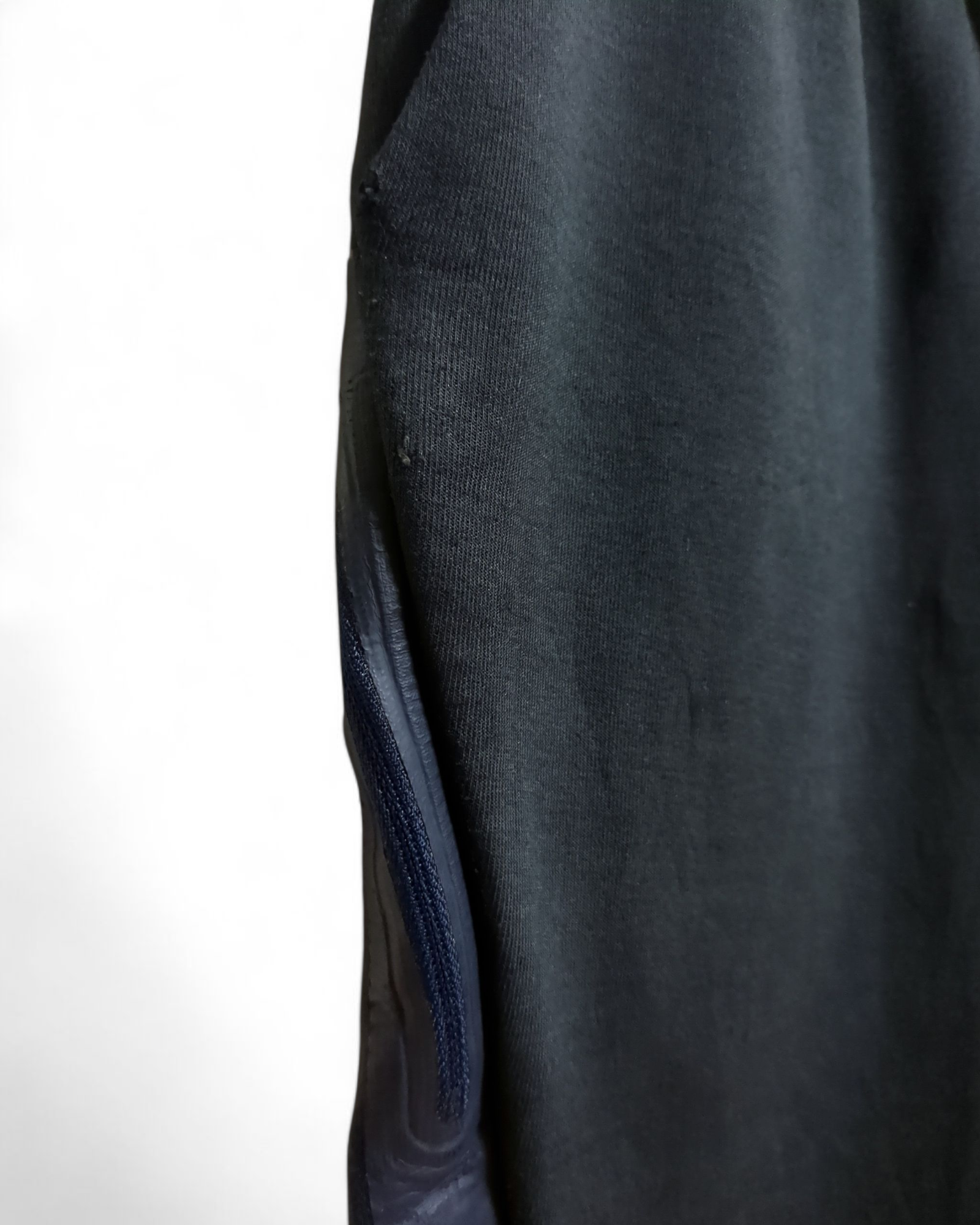 Nike Tech Fleece Cropped Joggers - (W30 x L36)