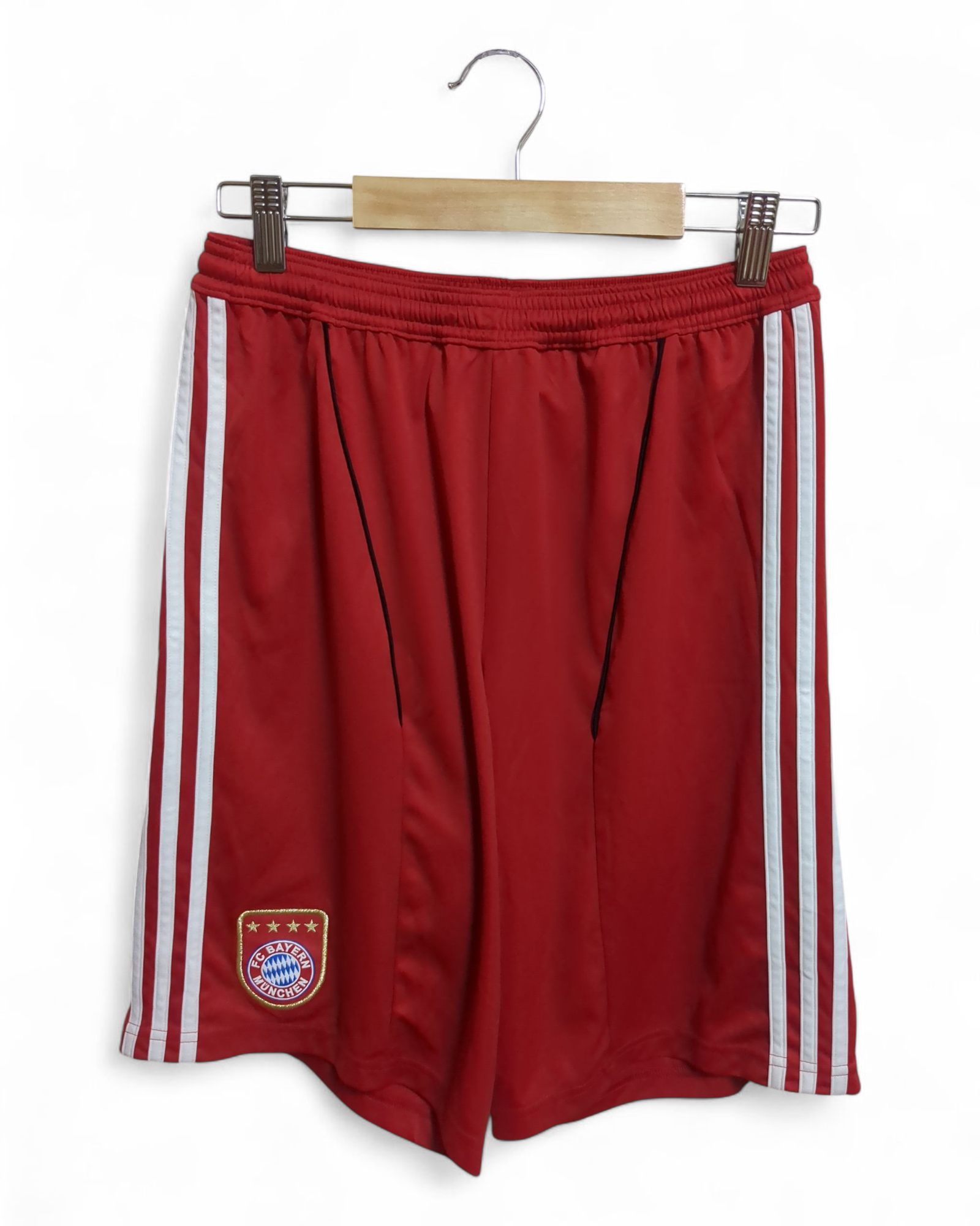 2011-13 Adidas Bayern Munich Home Shorts - (W24 x L14)
