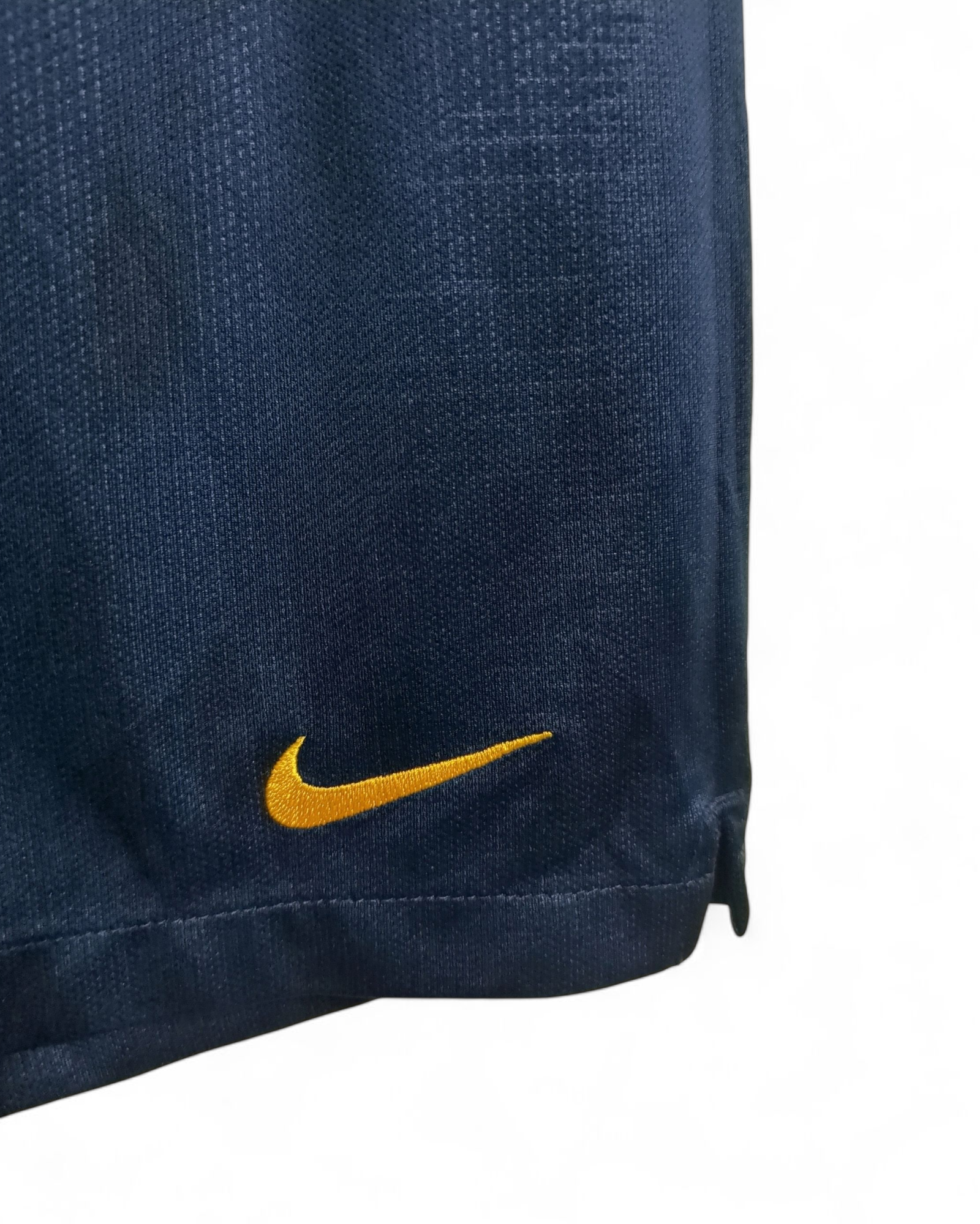 2018-19 Nike Barcelona Home Shorts - (W26 x L18)