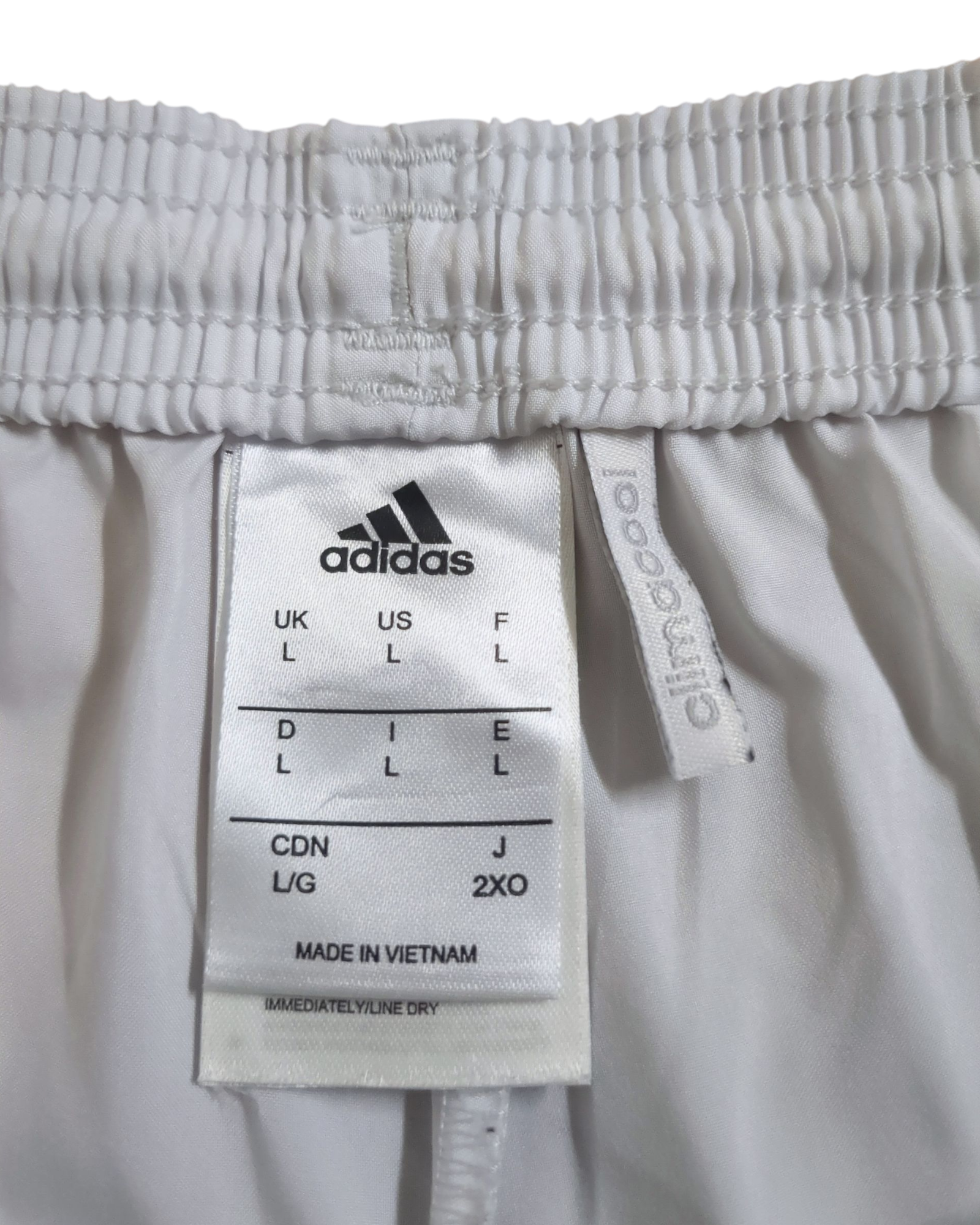 2016-17 Adidas Real Madrid Home Shorts - (W28 x L18)