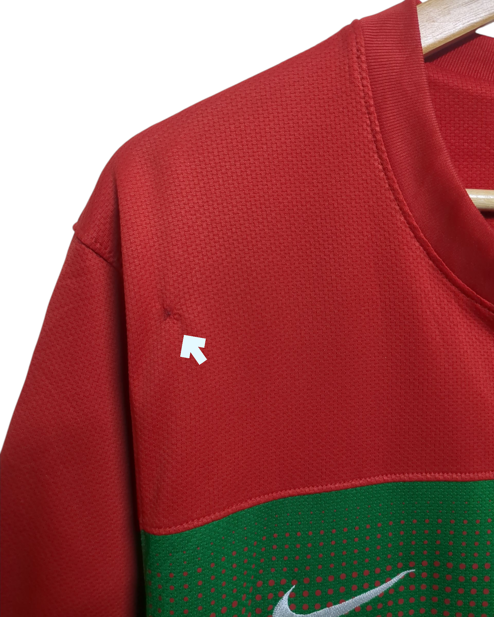 2010-11 Nike Portugal Home Shirt - (XL)