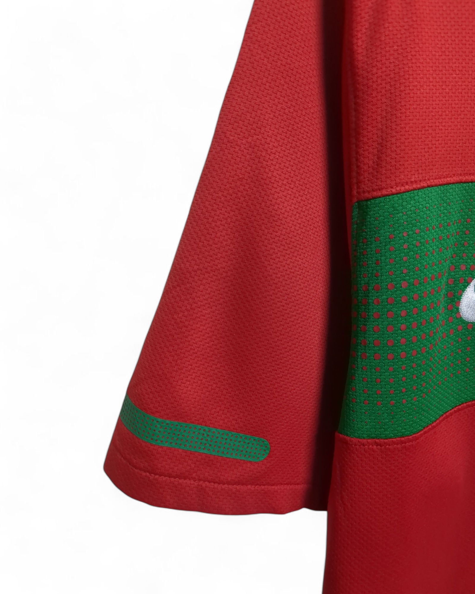 2010-11 Nike Portugal Home Shirt - (XL)