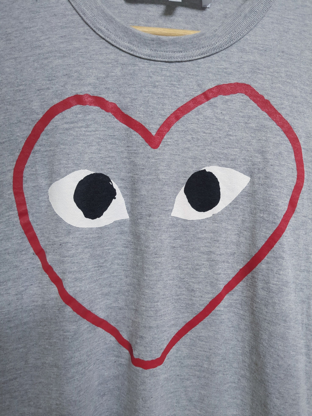 Comme Des Garcon Play Logo Tee - (S)