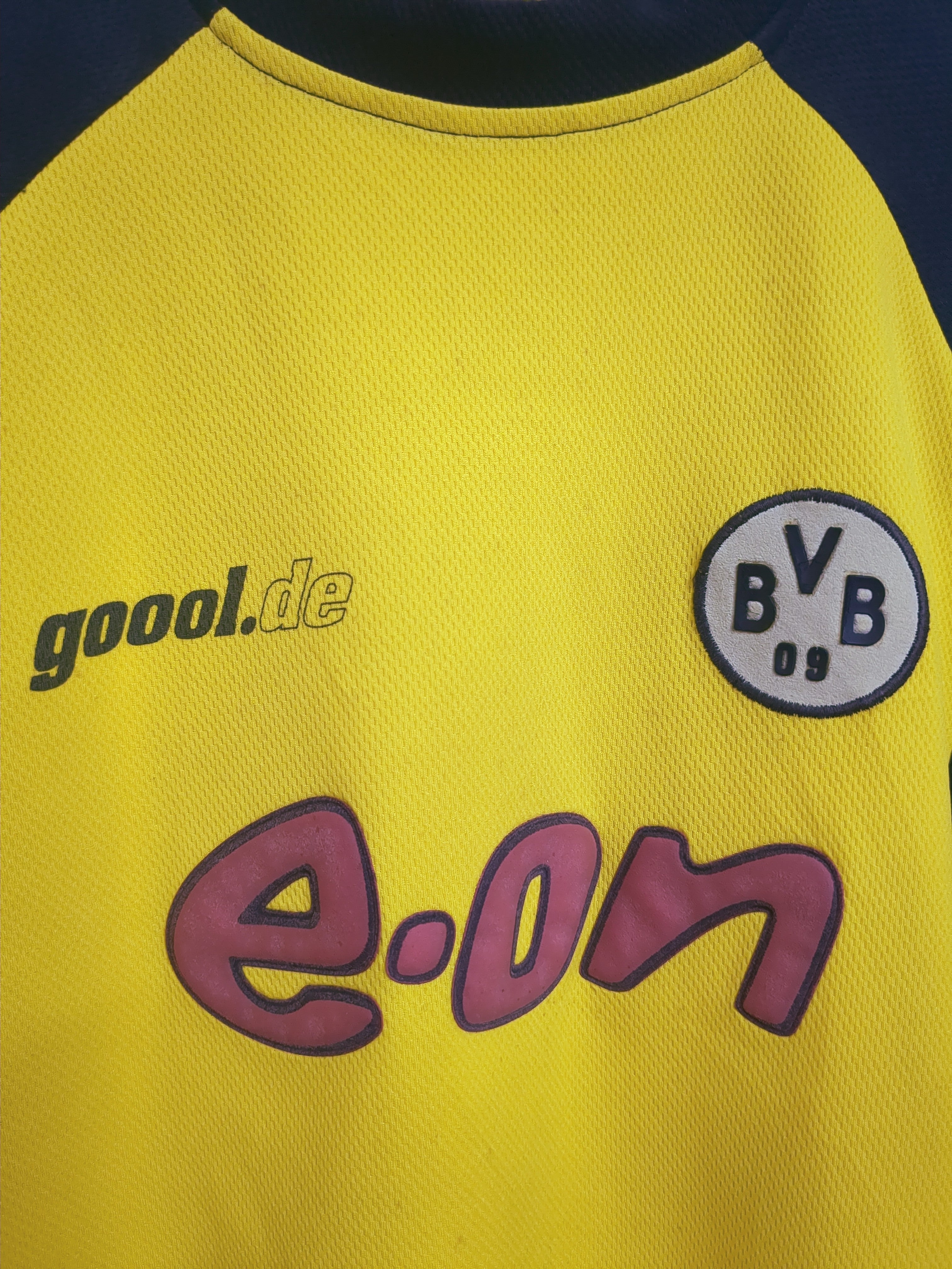 2001-02 goool Borussia Dortmund Home Shirt #22 Amoroso - (S)