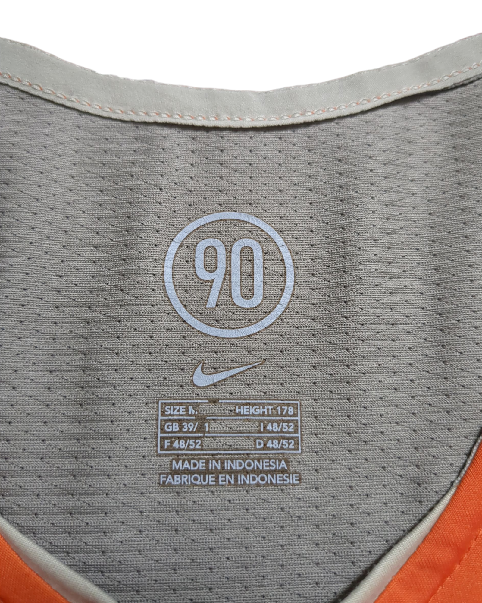 2004-05 Nike Valencia Training Shirt - (L)