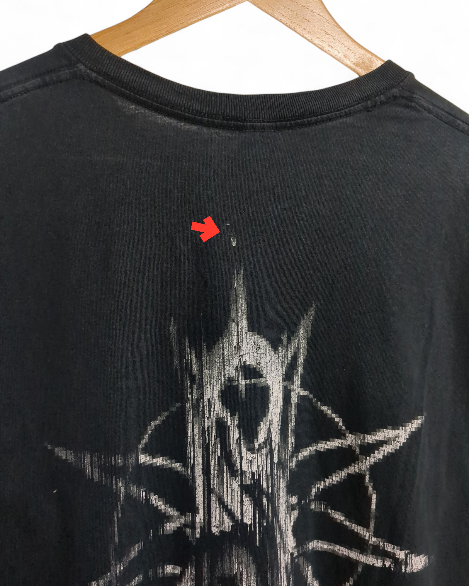 Gildan Thrashed Slipknot We Are Not Your Kind Tee - (L)