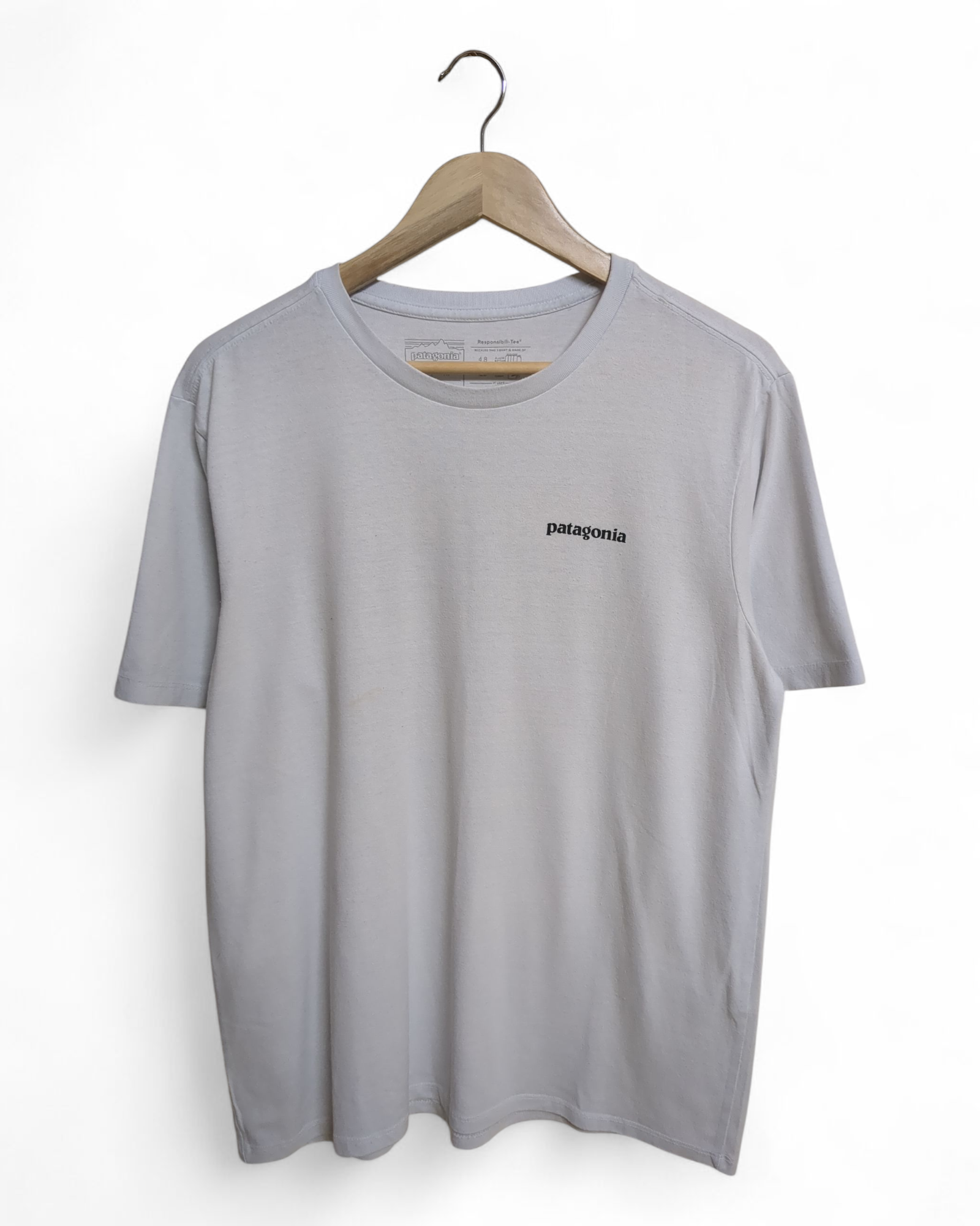 Patagonia P-6 Logo Responsibili Tee - (L)