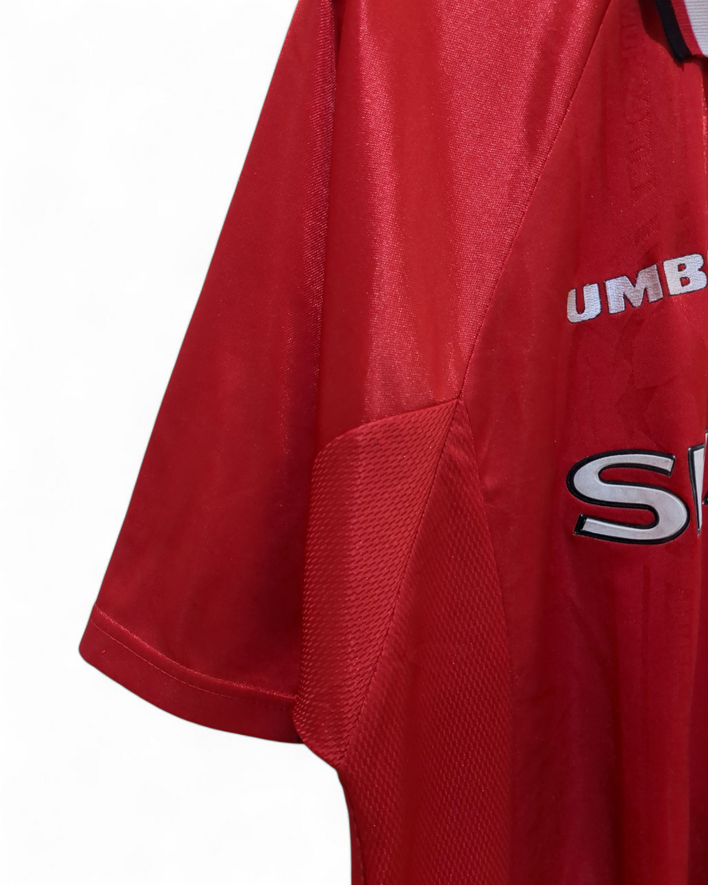 1998-99 Umbro Manchester United European Home Shirt - (XL)
