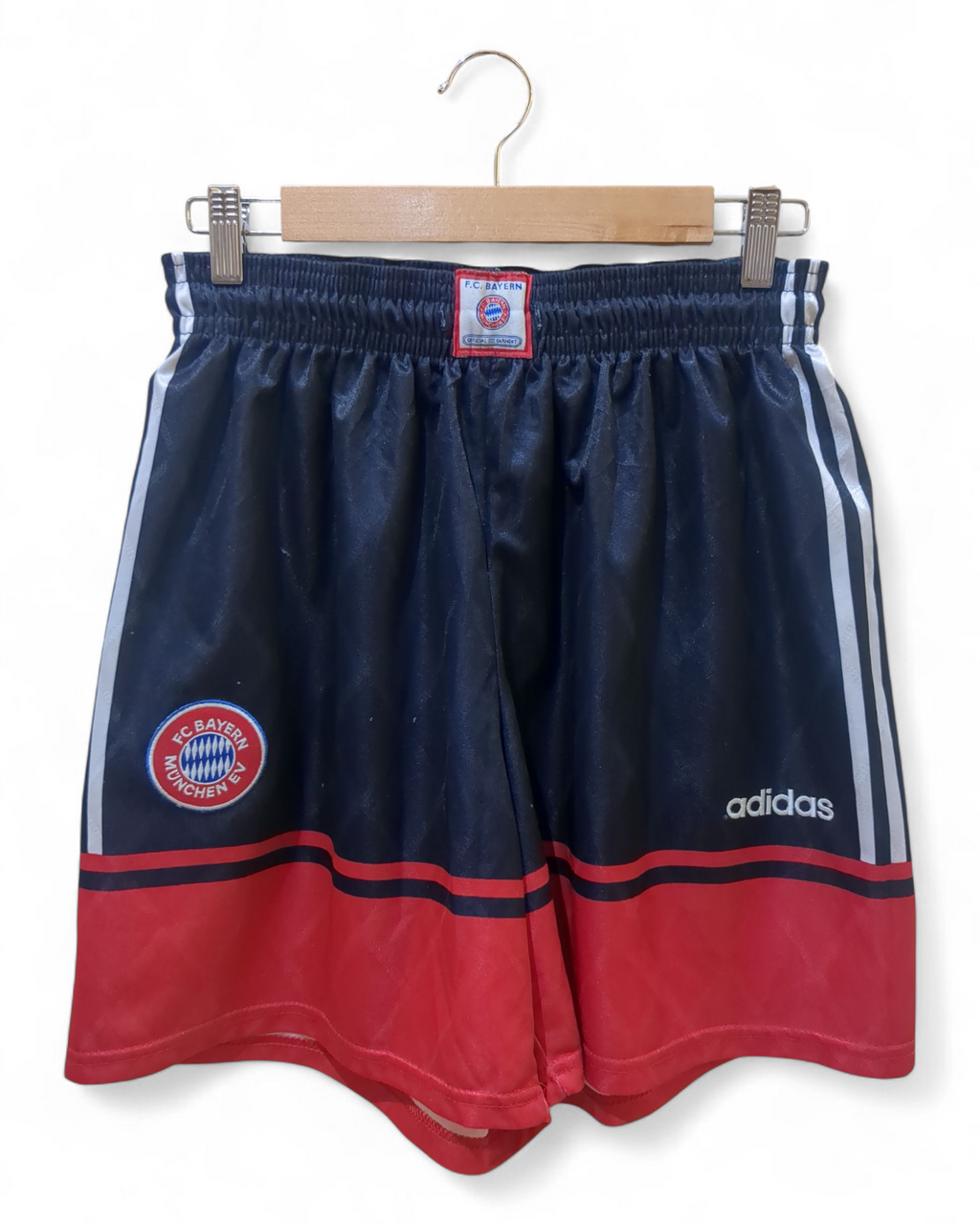 1997-99 Adidas Bayern Munich Home Shirt #14 Basler with Shorts - (L)