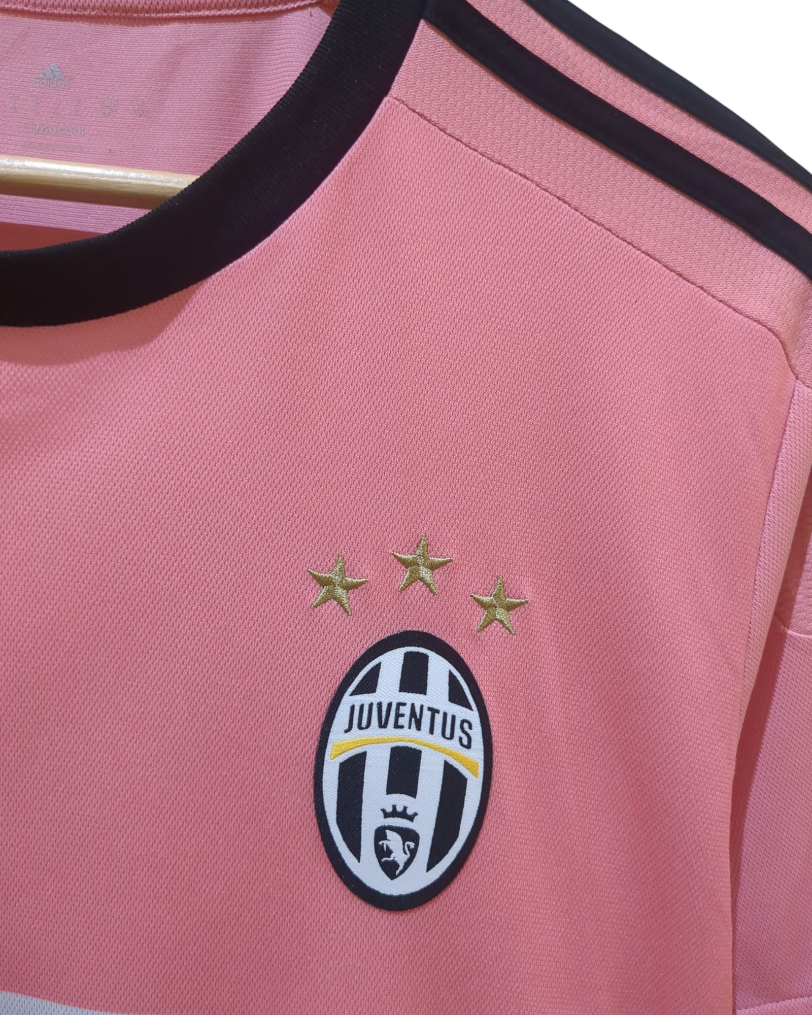 2015-16 Adidas Juventus Away Shirt - (L)