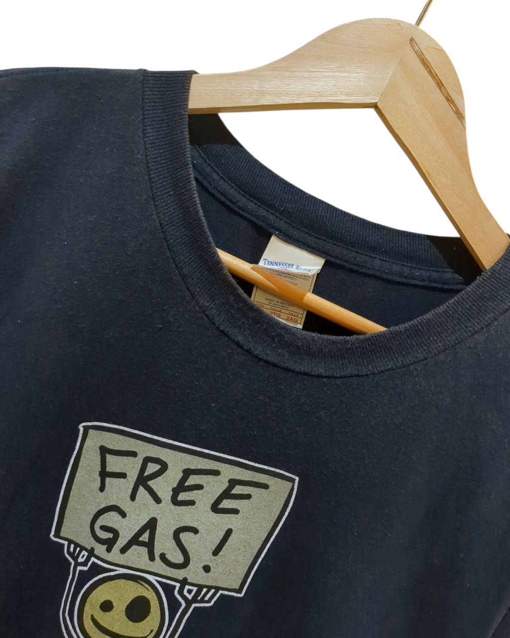 Tennessee River 00s Free Gas! Tee - (M)