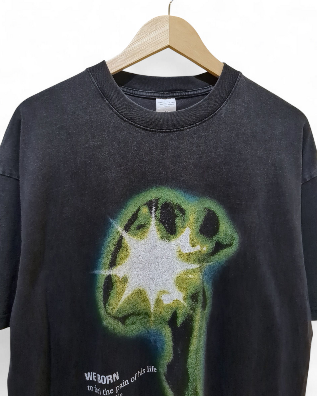 Artie Master Graphic Tee - (L)