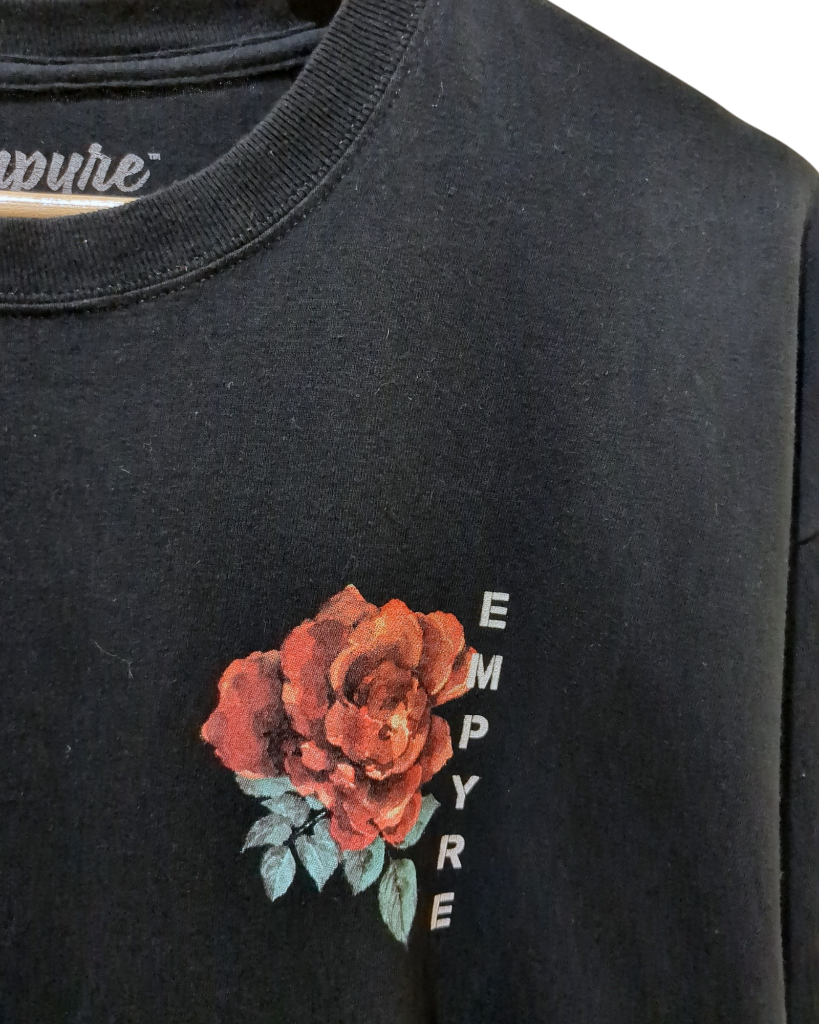 Empyre Rose Kanji Graphic Tee - (XL)