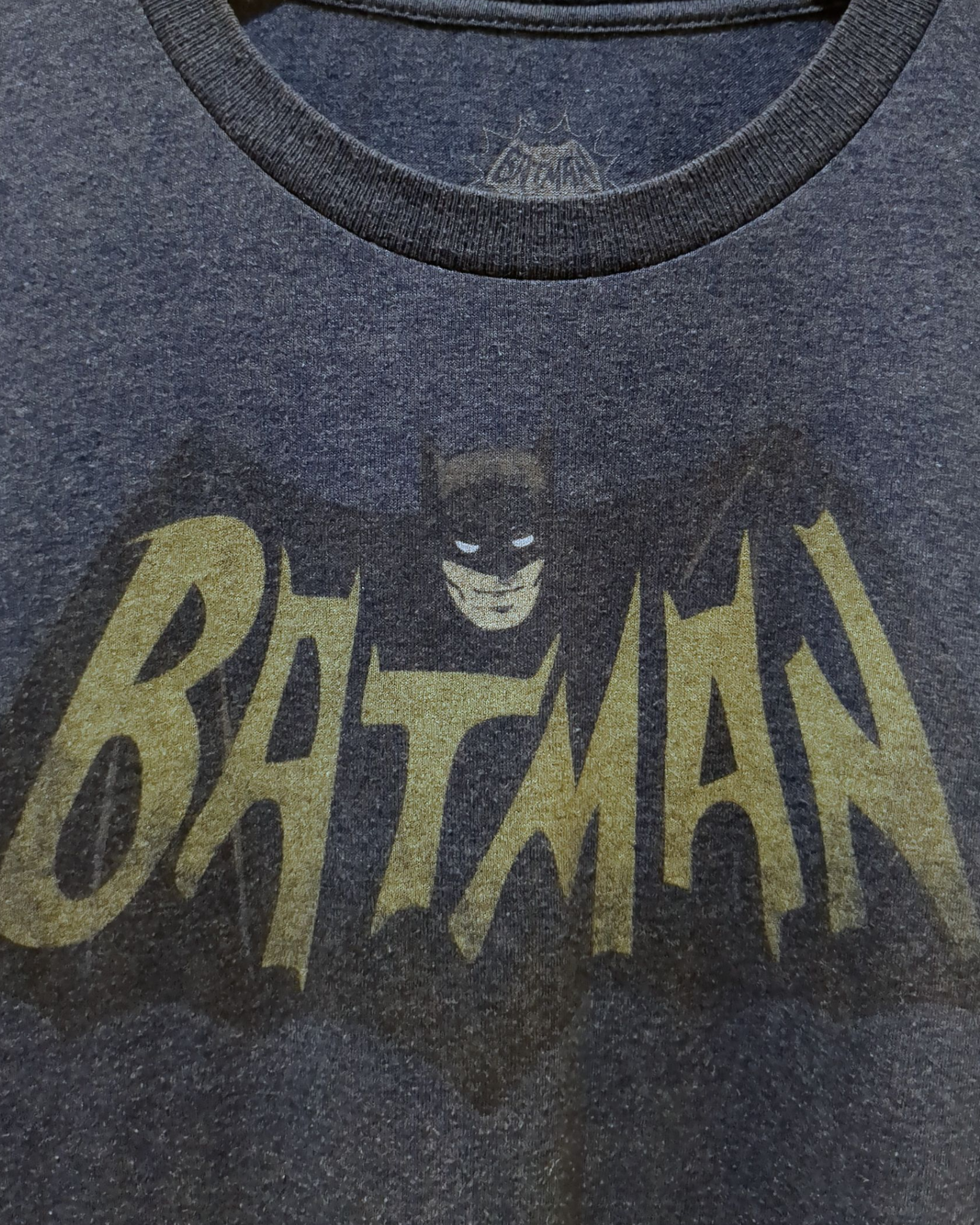 Batman Comics Logo Tee - (L)