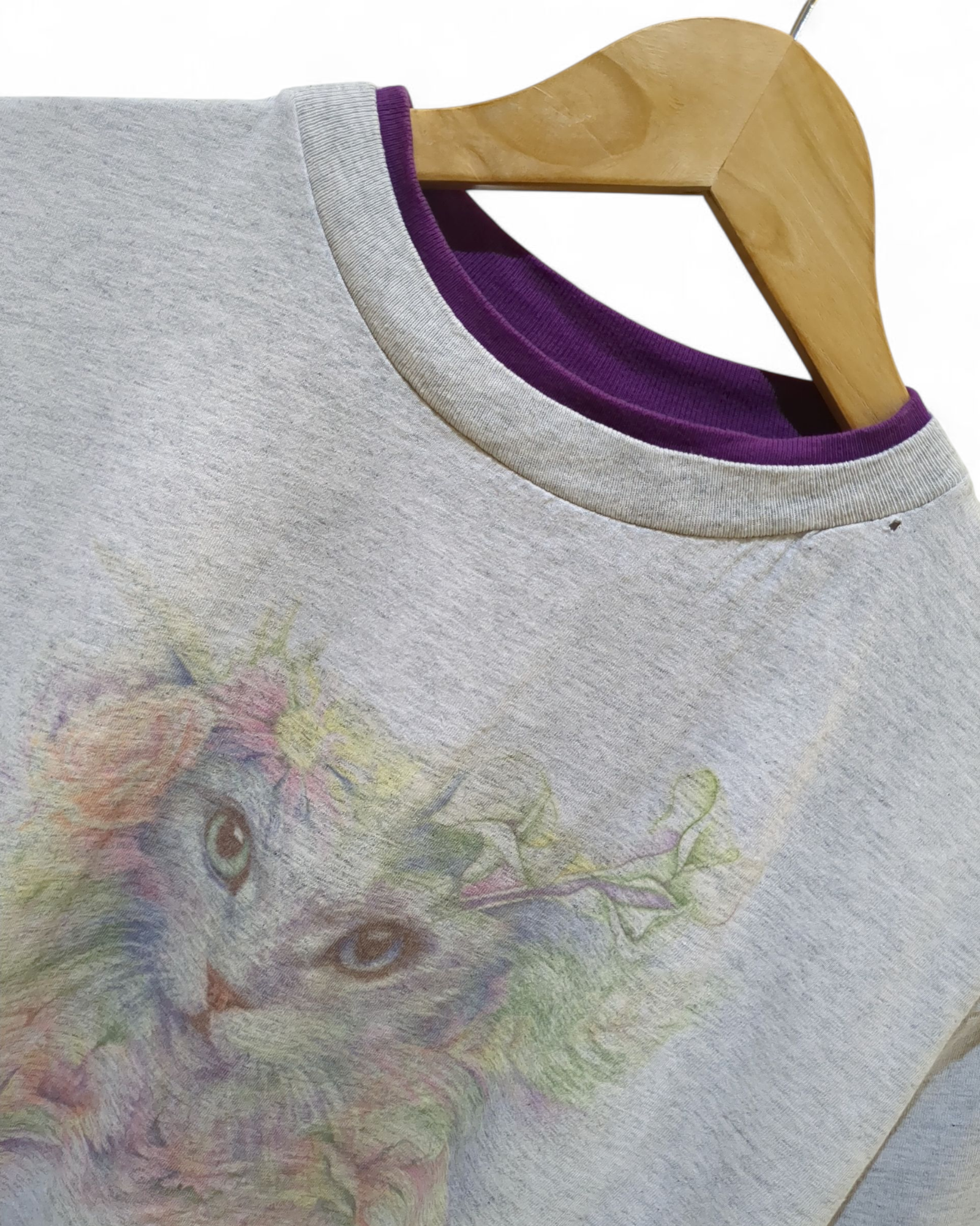 Murina 90s Cat Floral Screen Tee - (L)