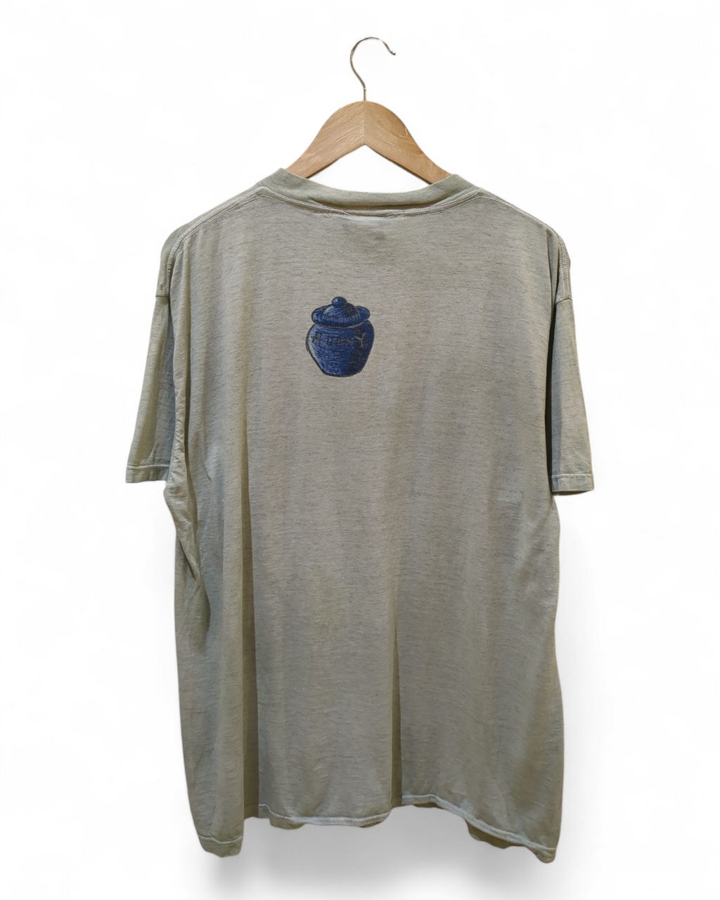 Vintage 1998 Winnie The Pooh Graphic Tee - (XL)