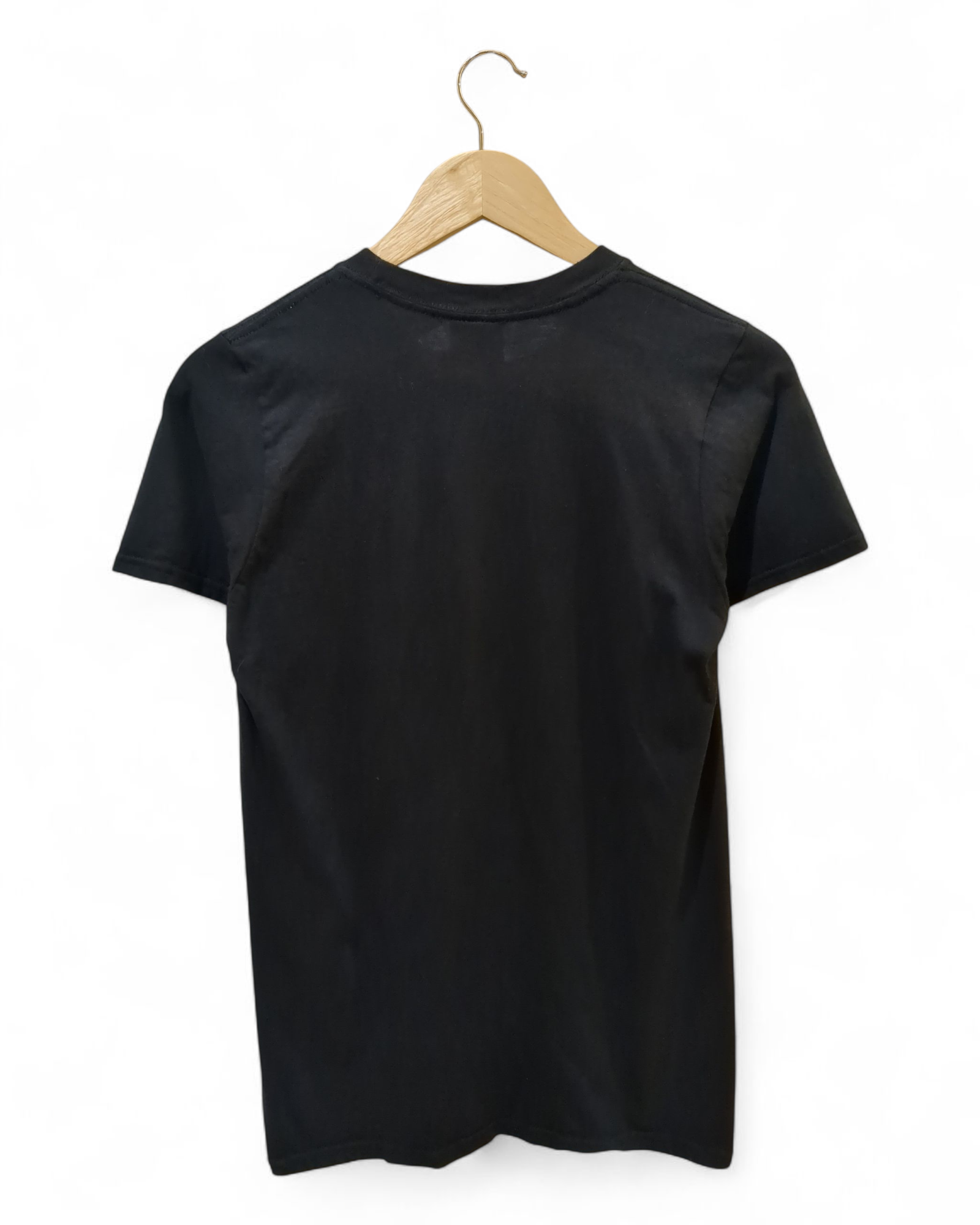 Gildan Friday The 13th Camping For Beginners Tee - (S)
