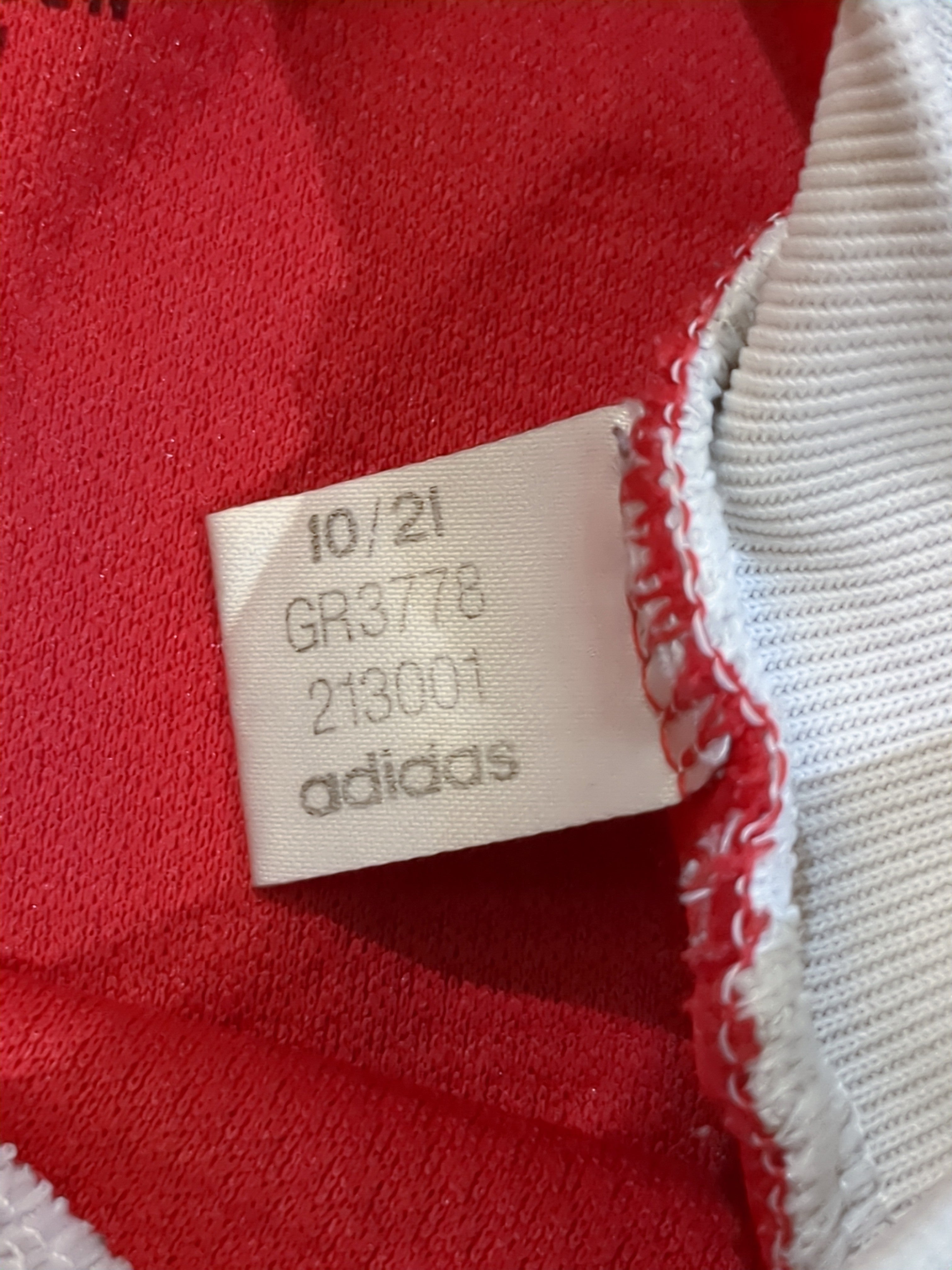 2021-22 Adidas Manchester United Home Shirt #7 Ronaldo - (S)
