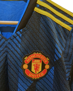 2021-22 Adidas Manchester United Third Shirt - (M)