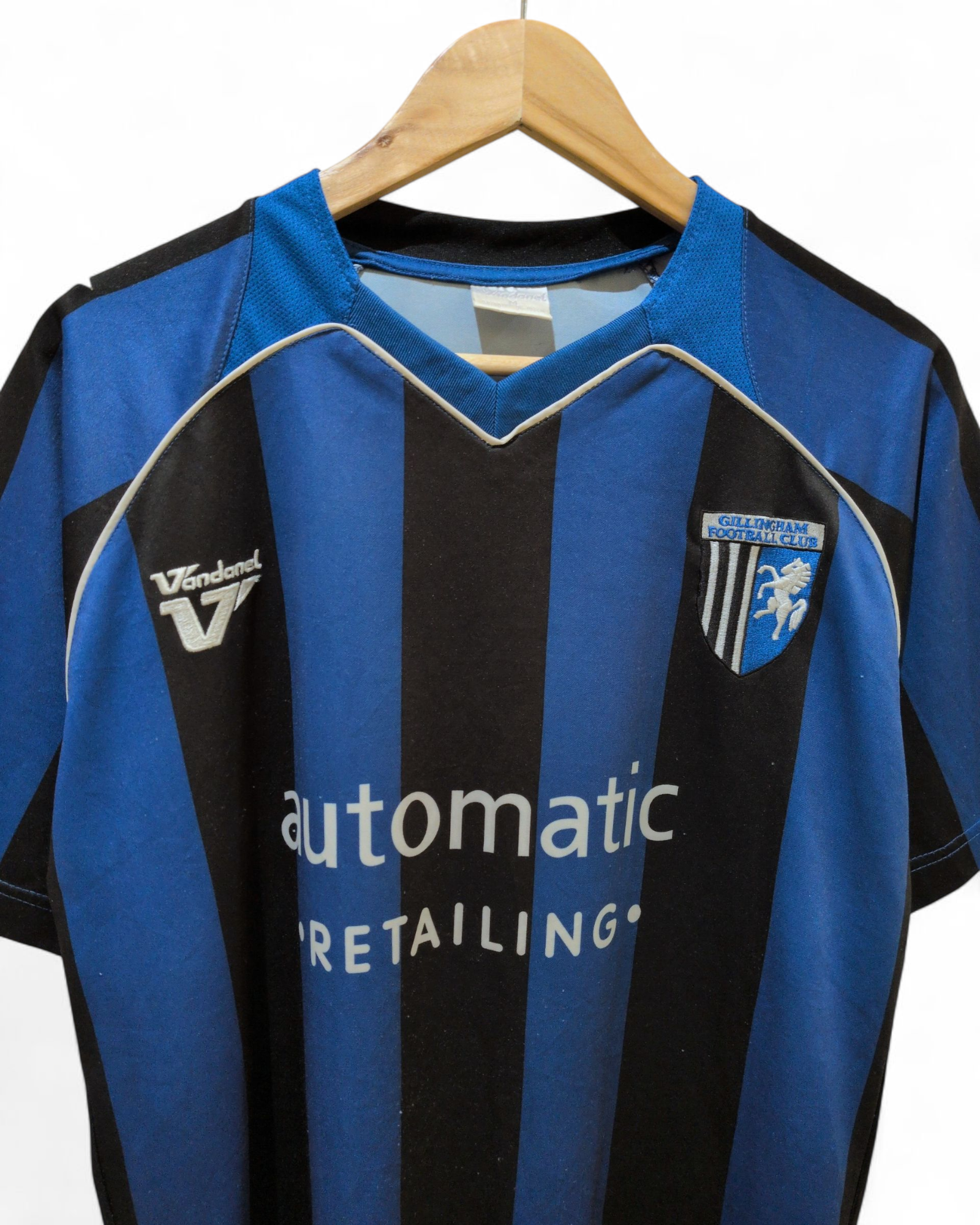 2010-11 Vandanel Gillingham Home Shirt #27 Akinfenwa - (M)