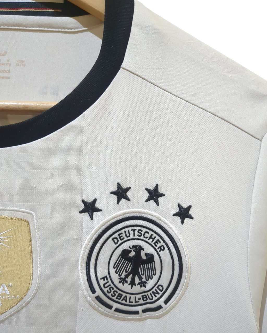 2016-17 Adidas Germany Home Shirt #8 Ozil - (S)