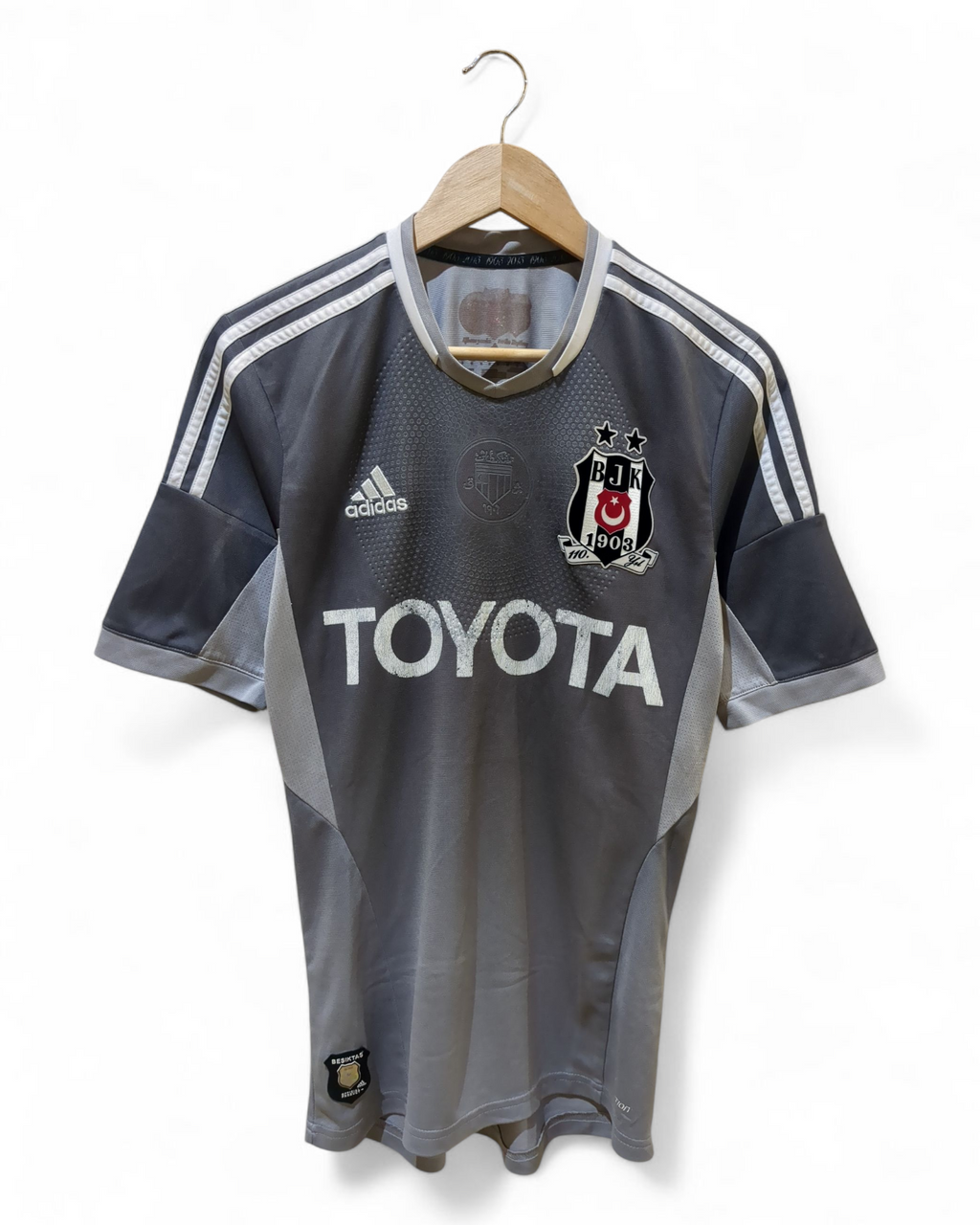 2013-14 Adidas Besiktas '110 yil' Formotion Third Shirt - (M)