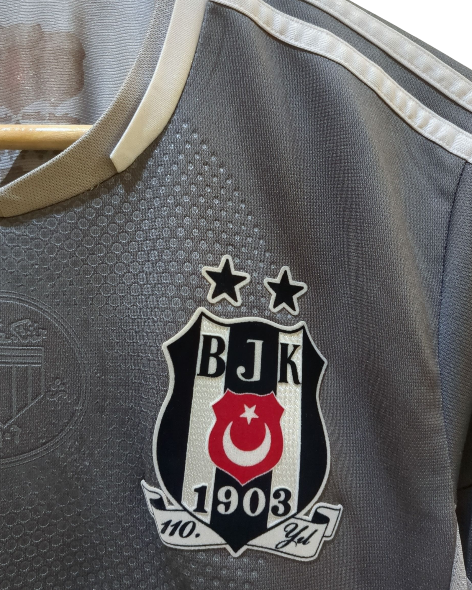 2013-14 Adidas Besiktas '110 yil' Formotion Third Shirt - (M)