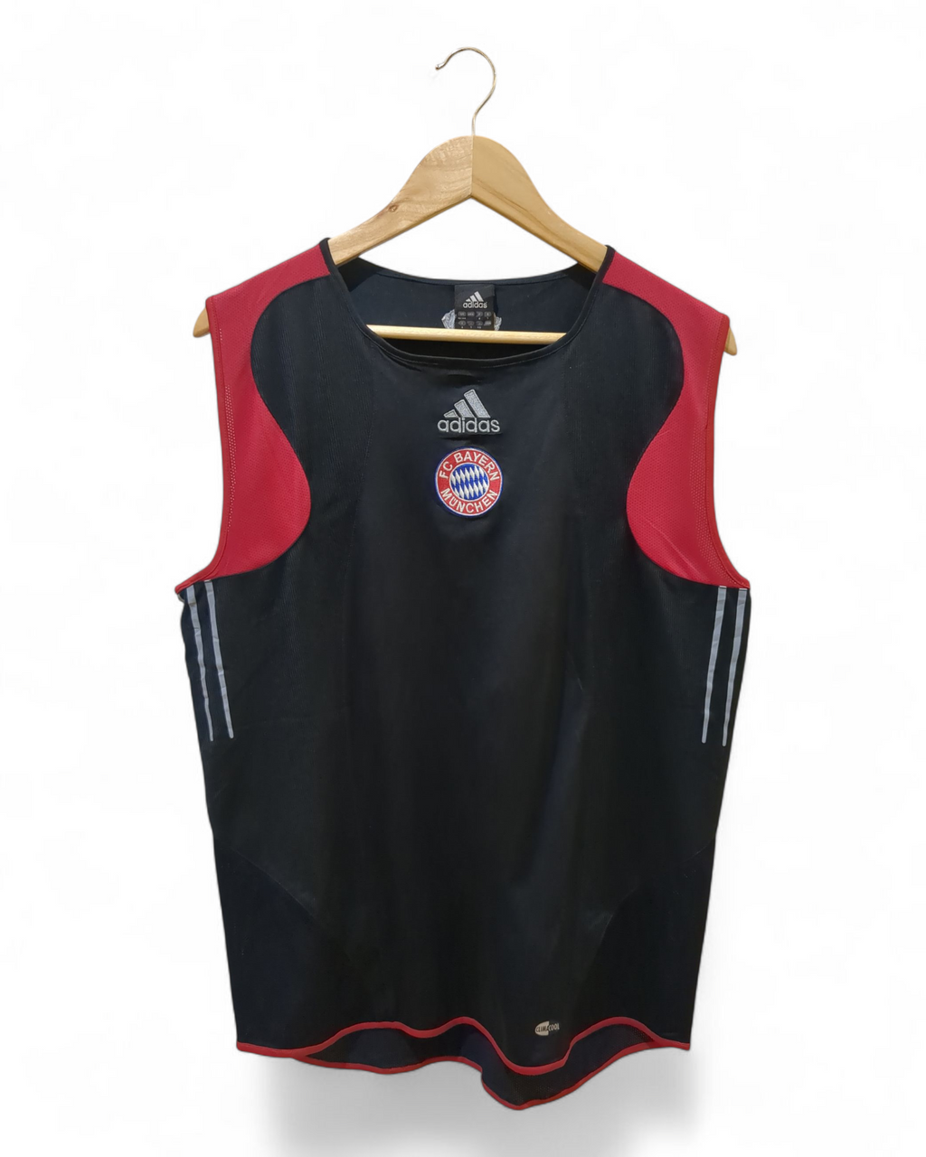 2004-05 Adidas Bayern Munich Training Vest - (M)
