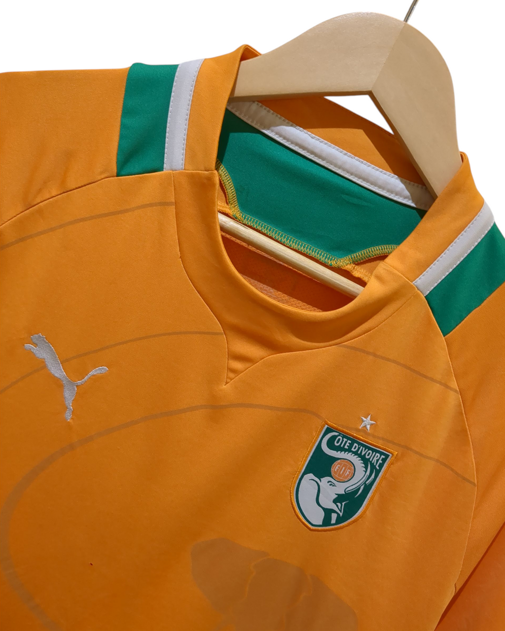 2011-13 Puma Ivory Coast Home Shirt - (L)