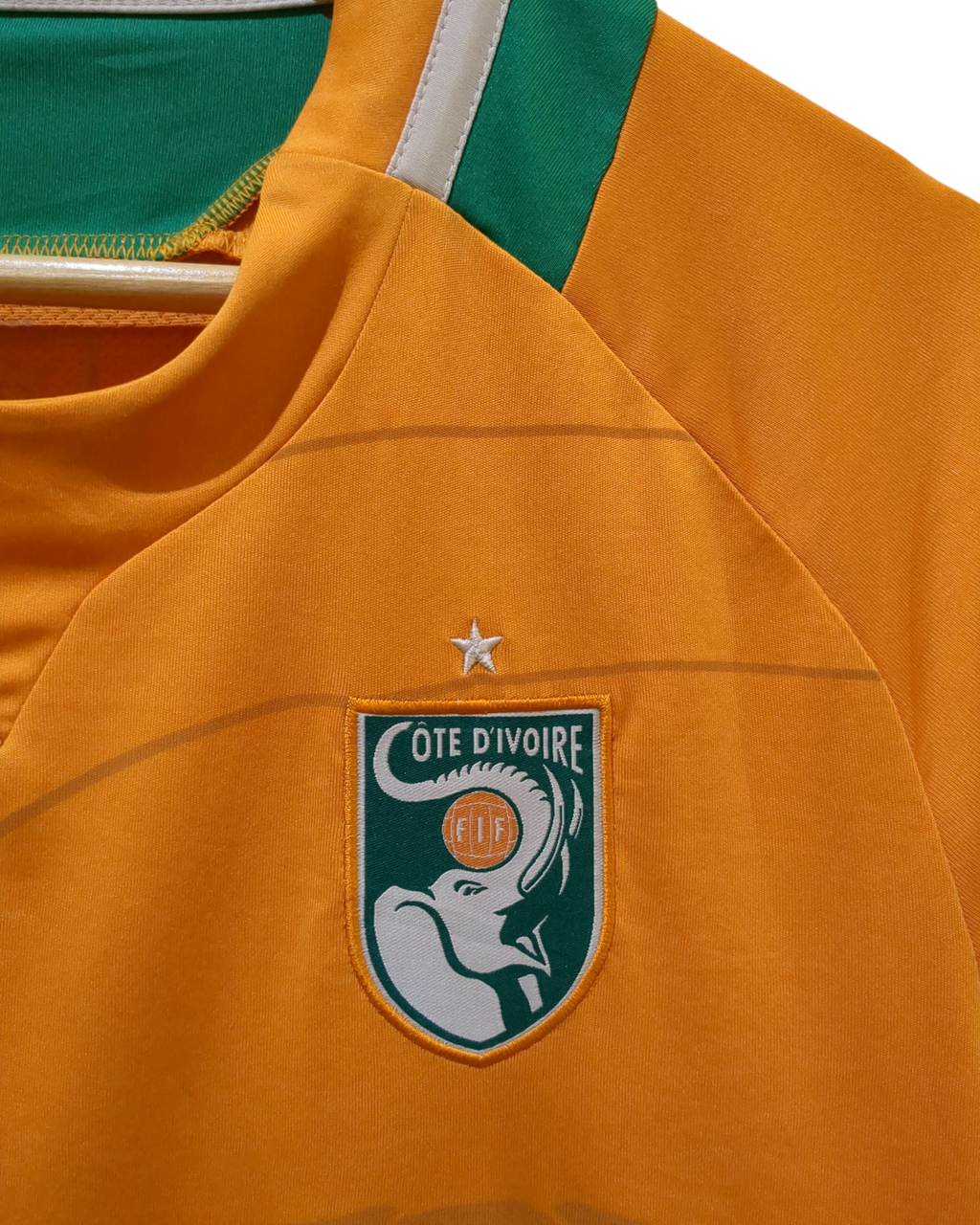 2011-13 Puma Ivory Coast Home Shirt - (L)