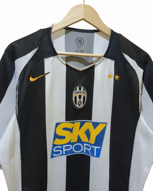 2004-05 Nike Juventus Home Shirt - (L)