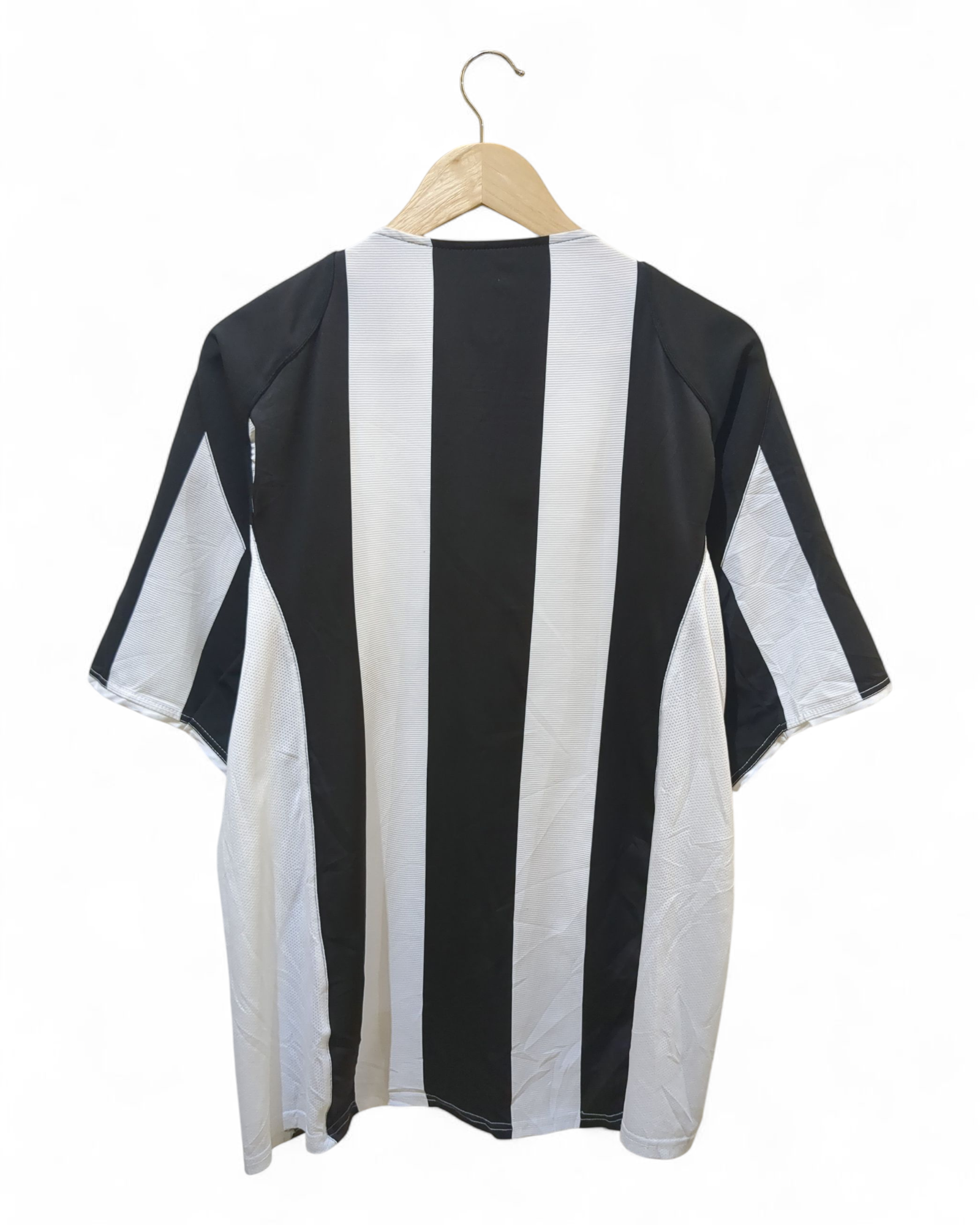 2004-05 Nike Juventus Home Shirt - (L)